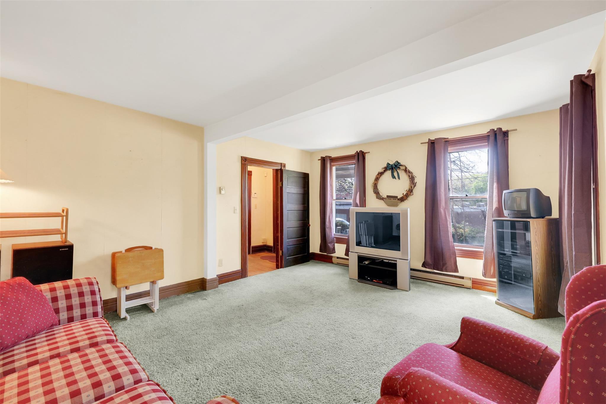 Single Family Milton  Ulster County, NY 12547, MLS-856110-4