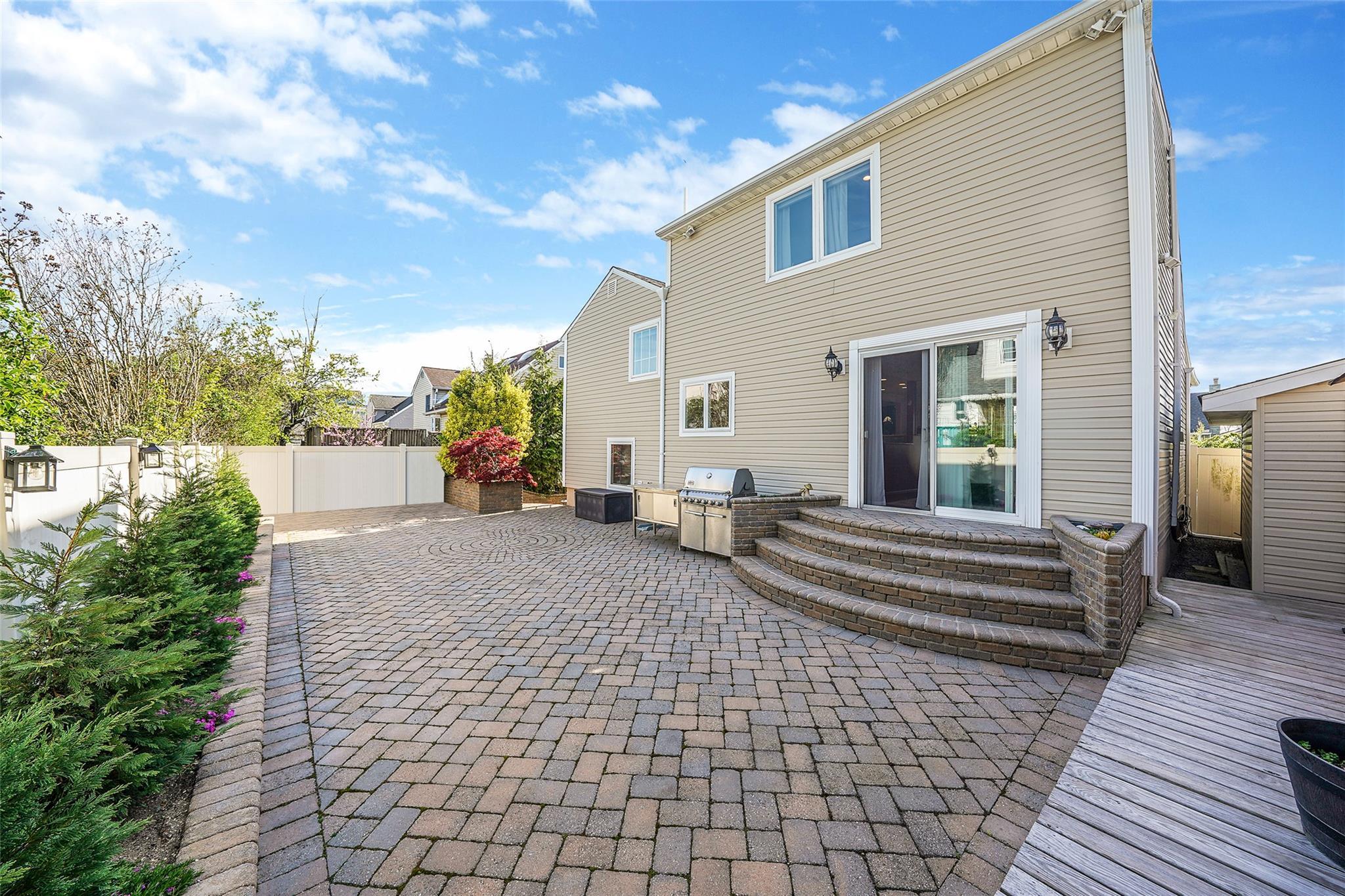 Single Family Jefferson  Nassau County, NY 11558, MLS-856134-20