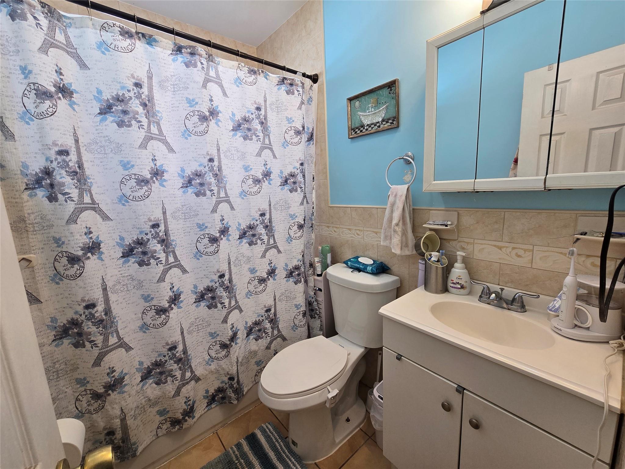 Single Family 112th  Queens, NY 11429, MLS-856140-10