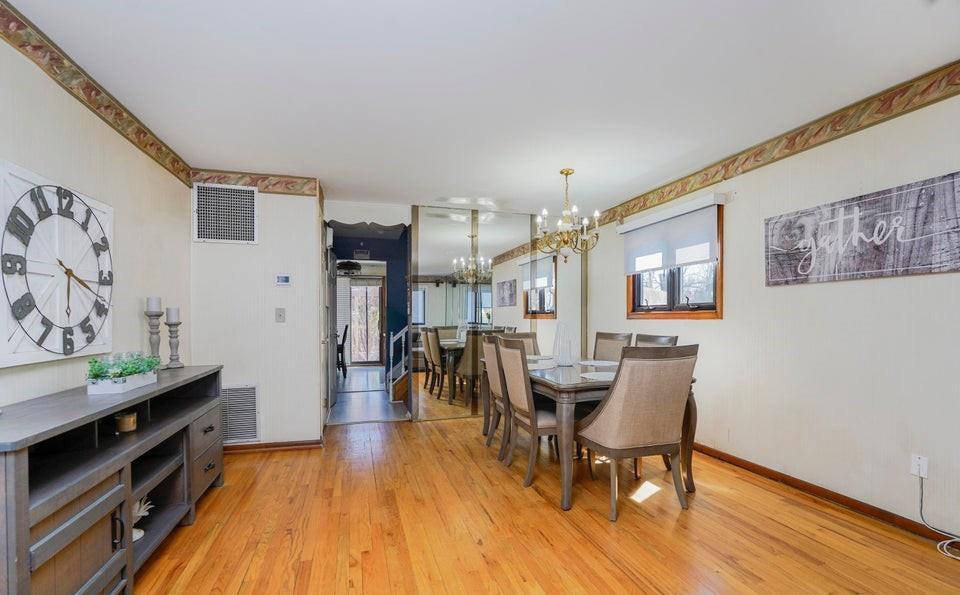 Single Family N Railroad Avenue  Staten Island, NY 10304, MLS-856143-8