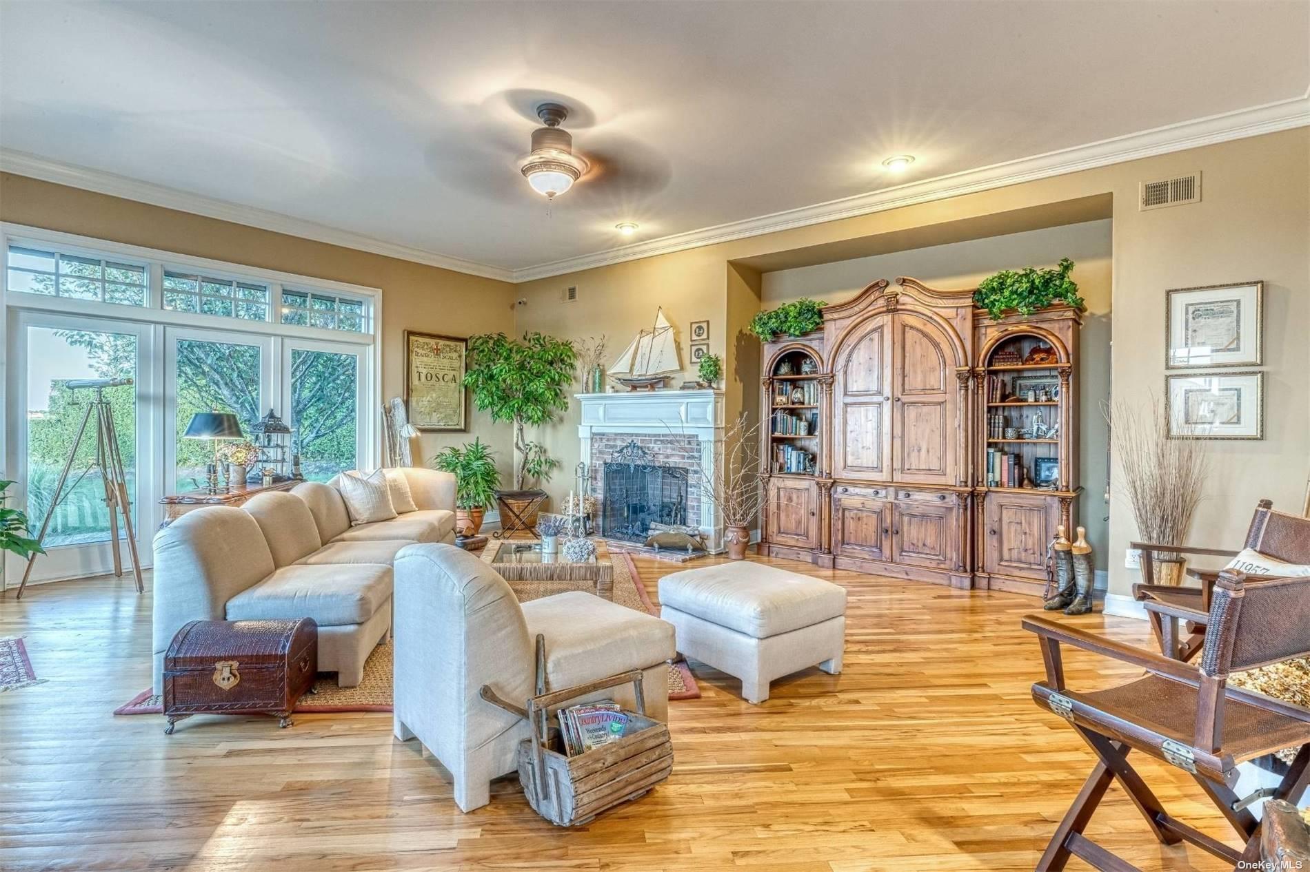 Single Family Grandview  Suffolk County, NY 11957, MLS-856176-17