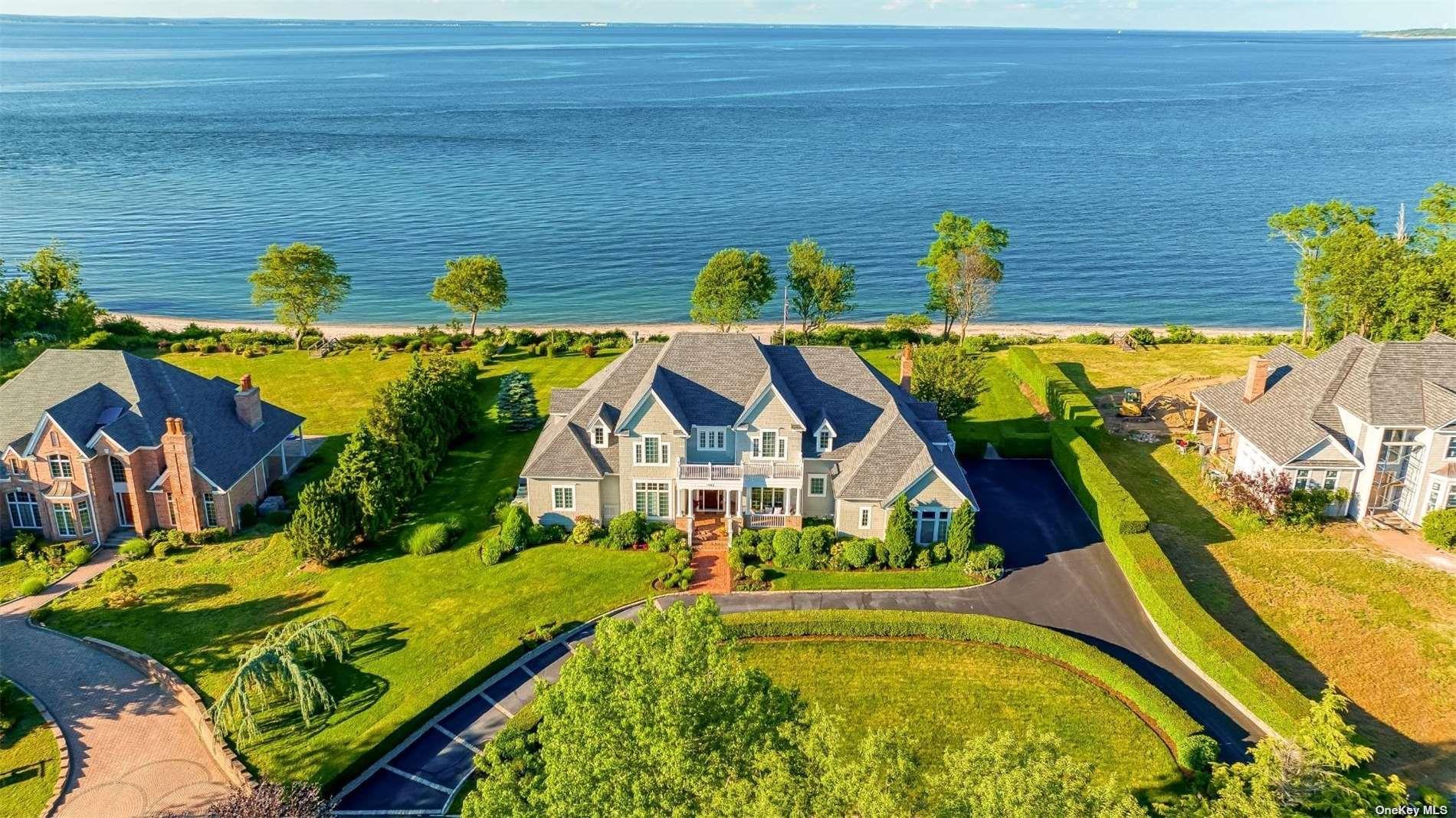 Single Family Grandview  Suffolk County, NY 11957, MLS-856176-2