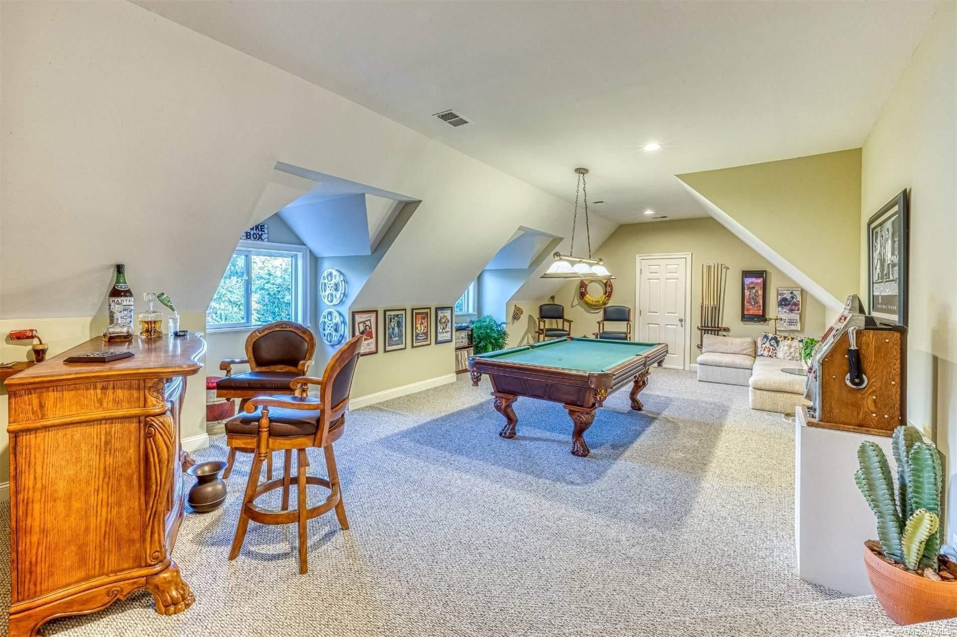 Single Family Grandview  Suffolk County, NY 11957, MLS-856176-29