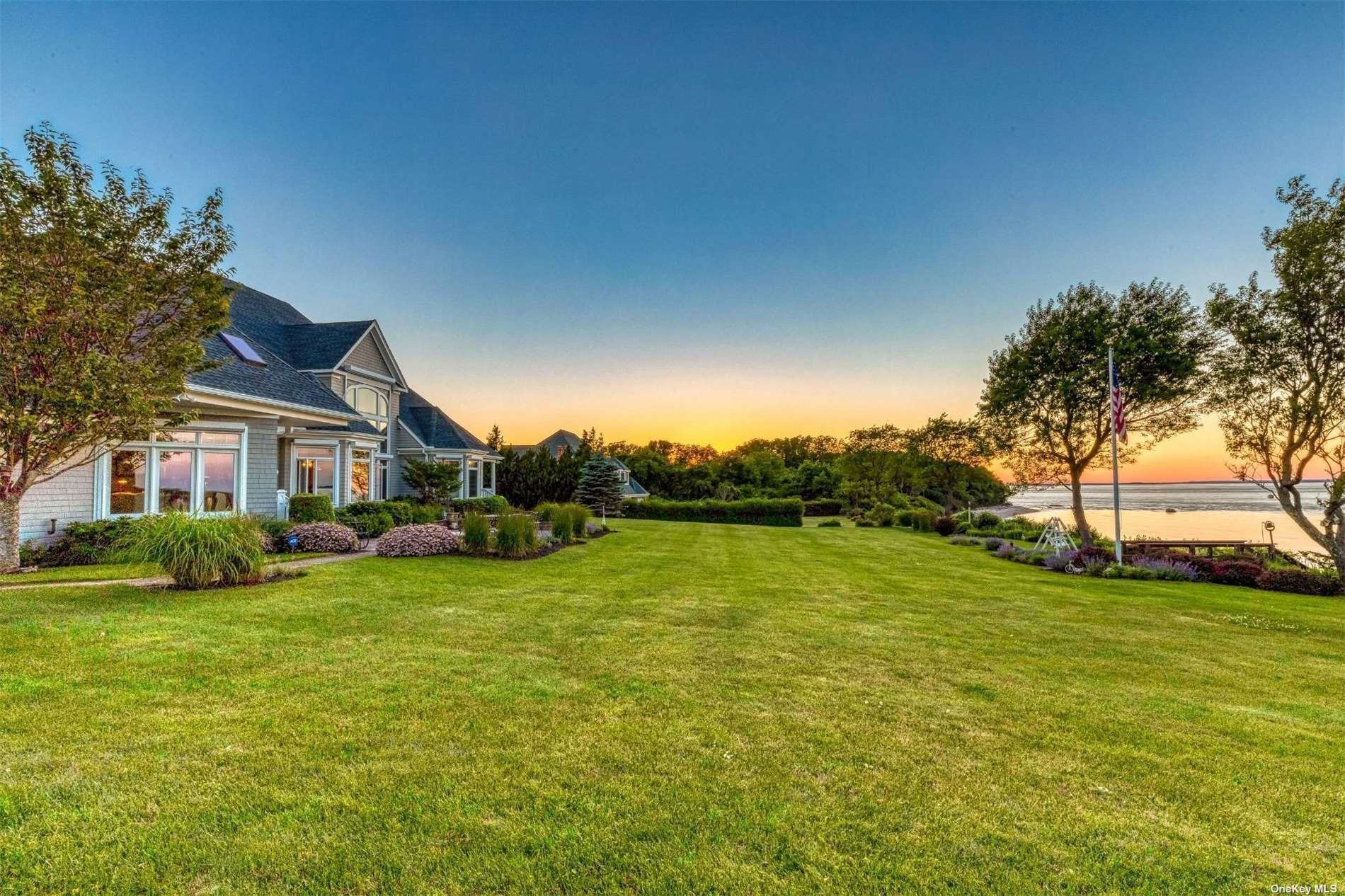 Single Family Grandview  Suffolk County, NY 11957, MLS-856176-5