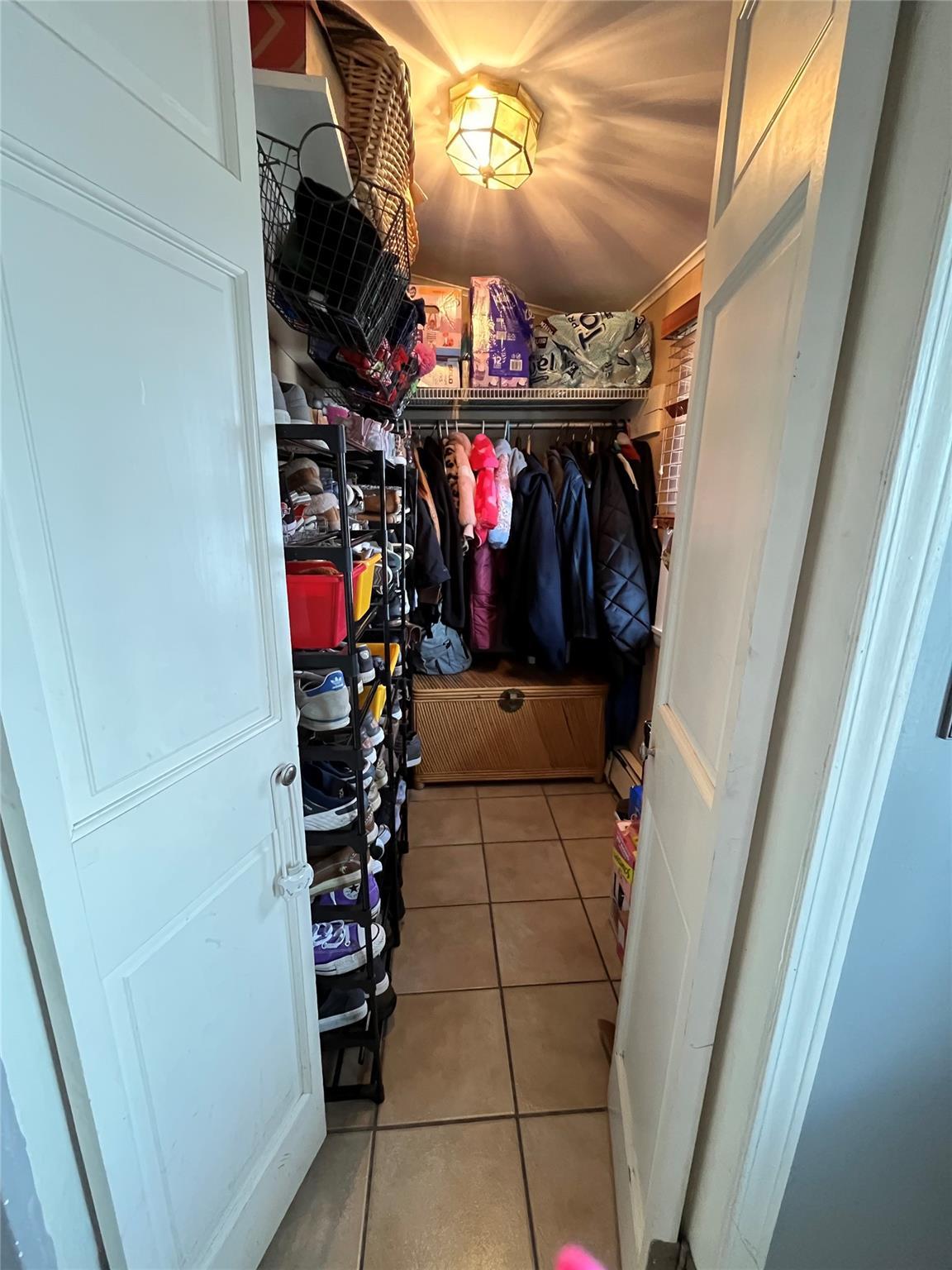 Single Family East  Nassau County, NY 11559, MLS-856183-19