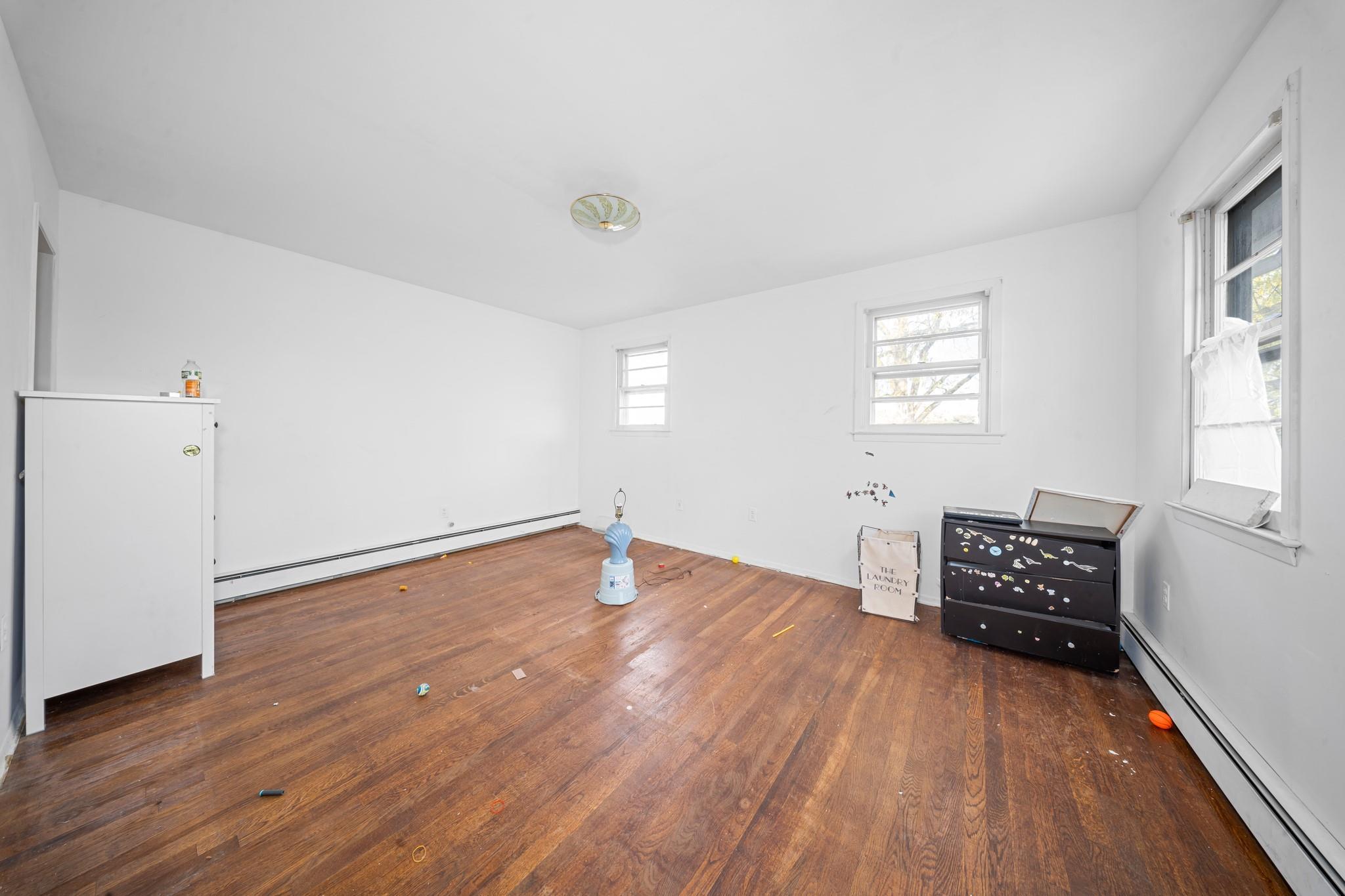 Single Family Horace Hadring  Queens, NY 11365, MLS-856188-8