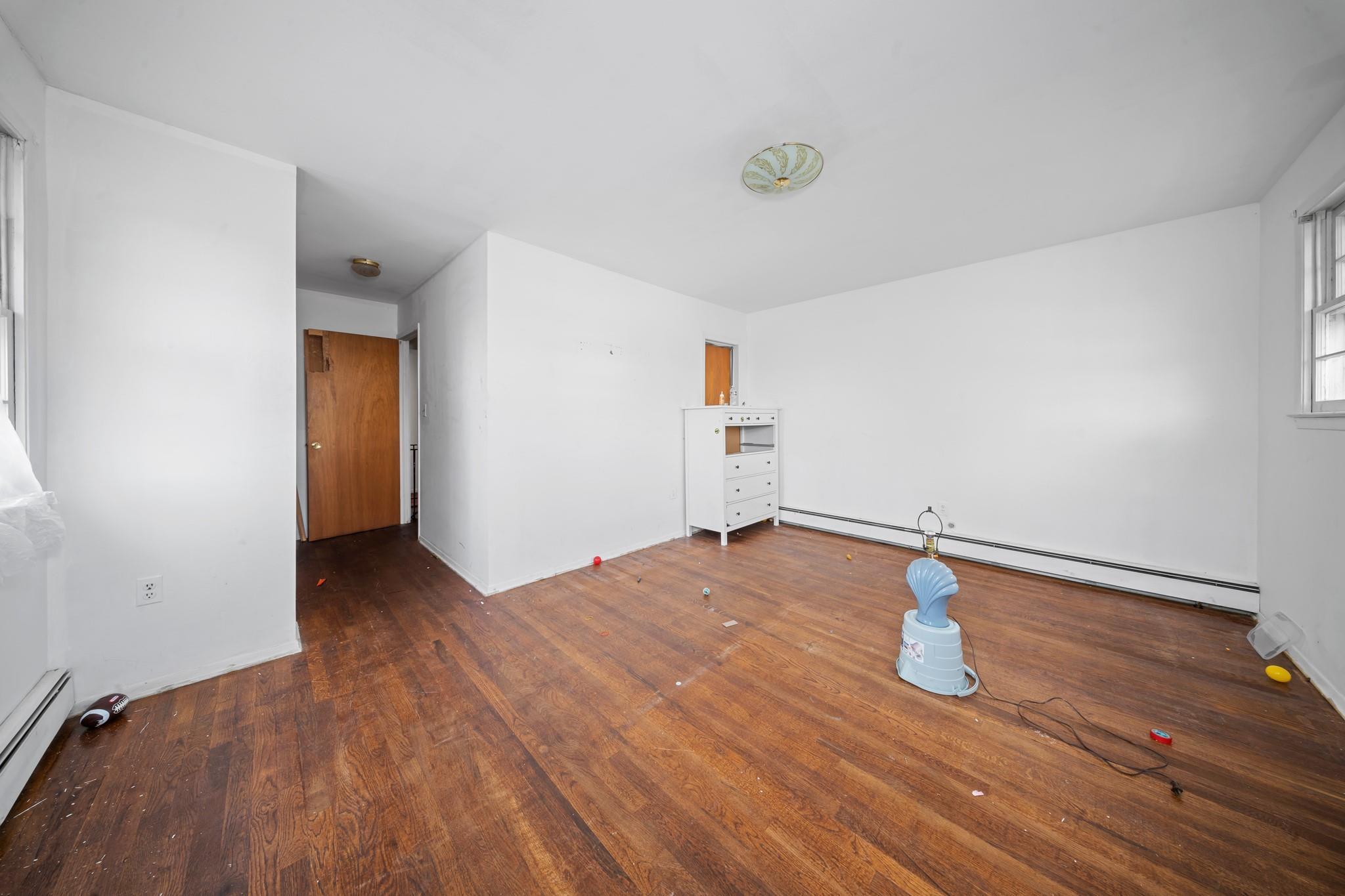 Single Family Horace Hadring  Queens, NY 11365, MLS-856188-9