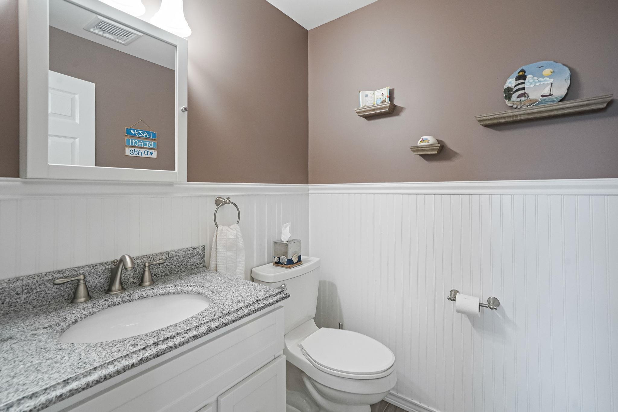 Single Family Grandview  Suffolk County, NY 11967, MLS-856201-21