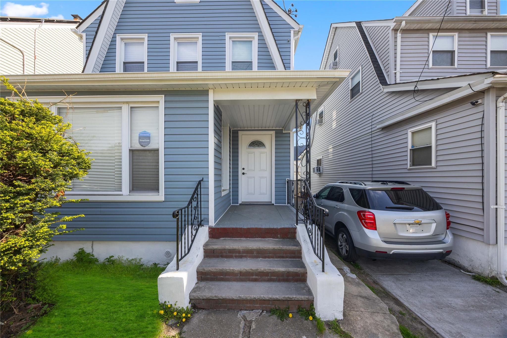 Single Family Dormans Road  Queens, NY 11412, MLS-856202-3