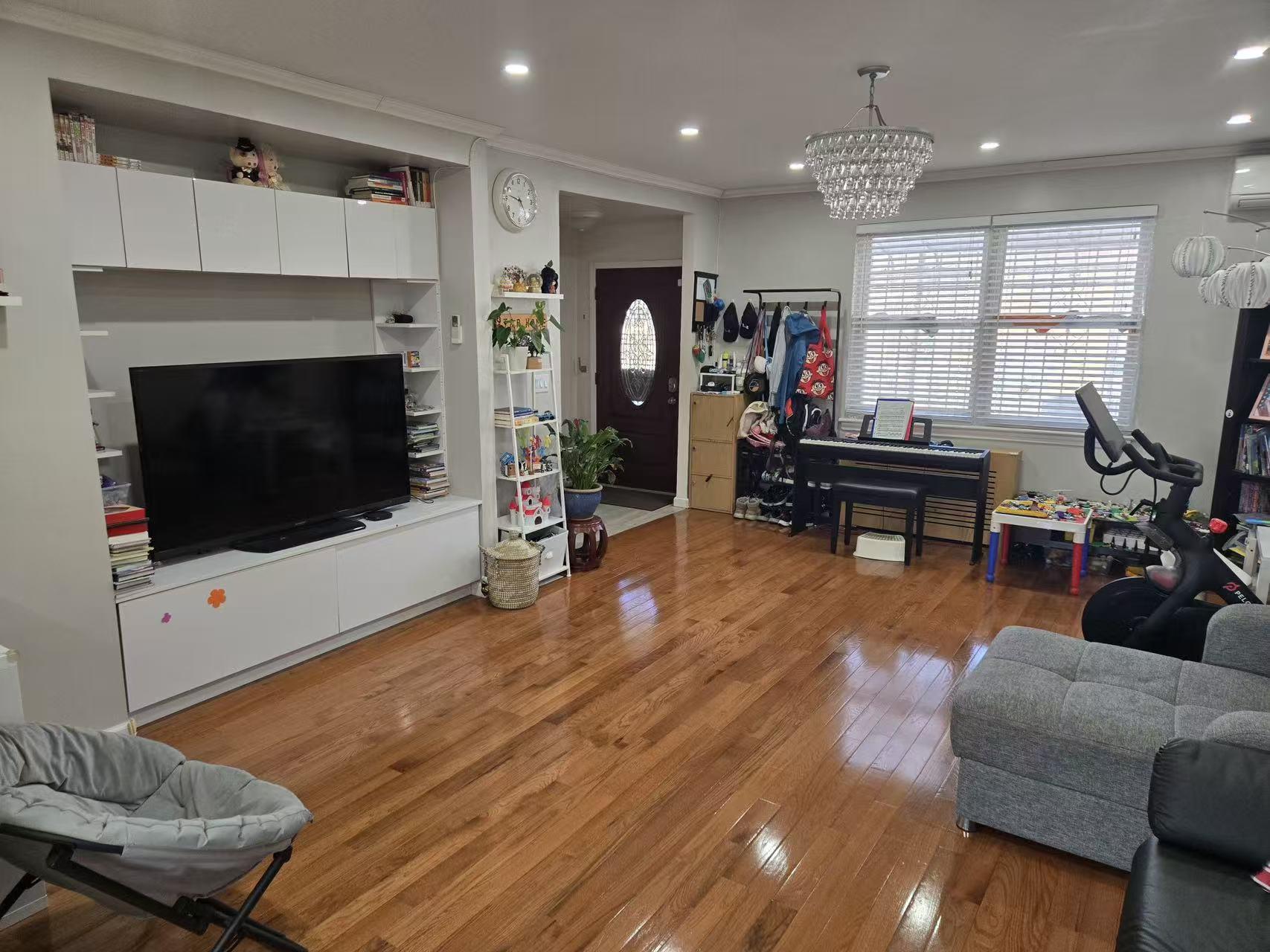 Single Family 67  Queens, NY 11377, MLS-856230-2