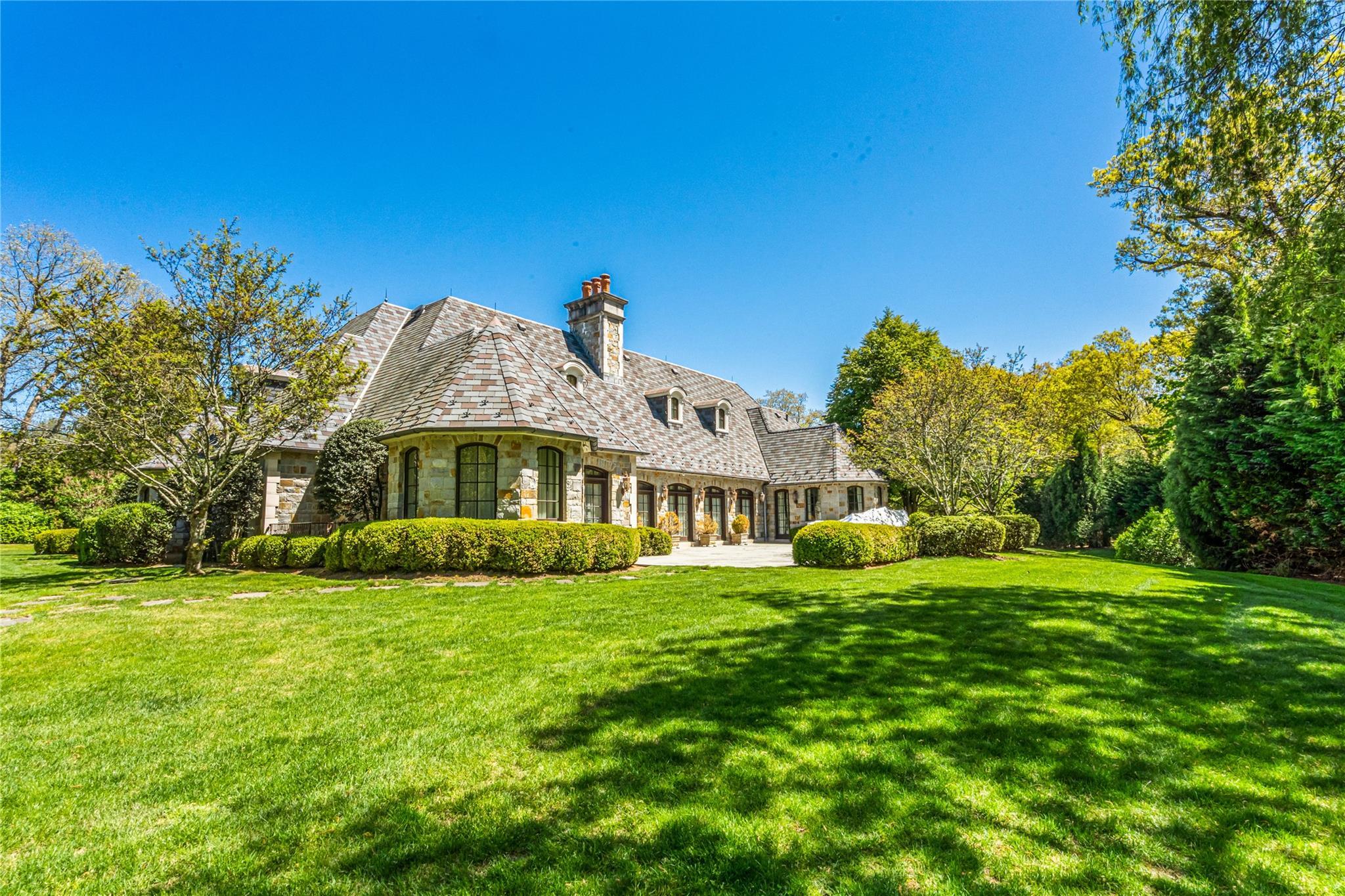Single Family Brookville  Nassau County, NY 11545, MLS-856232-26