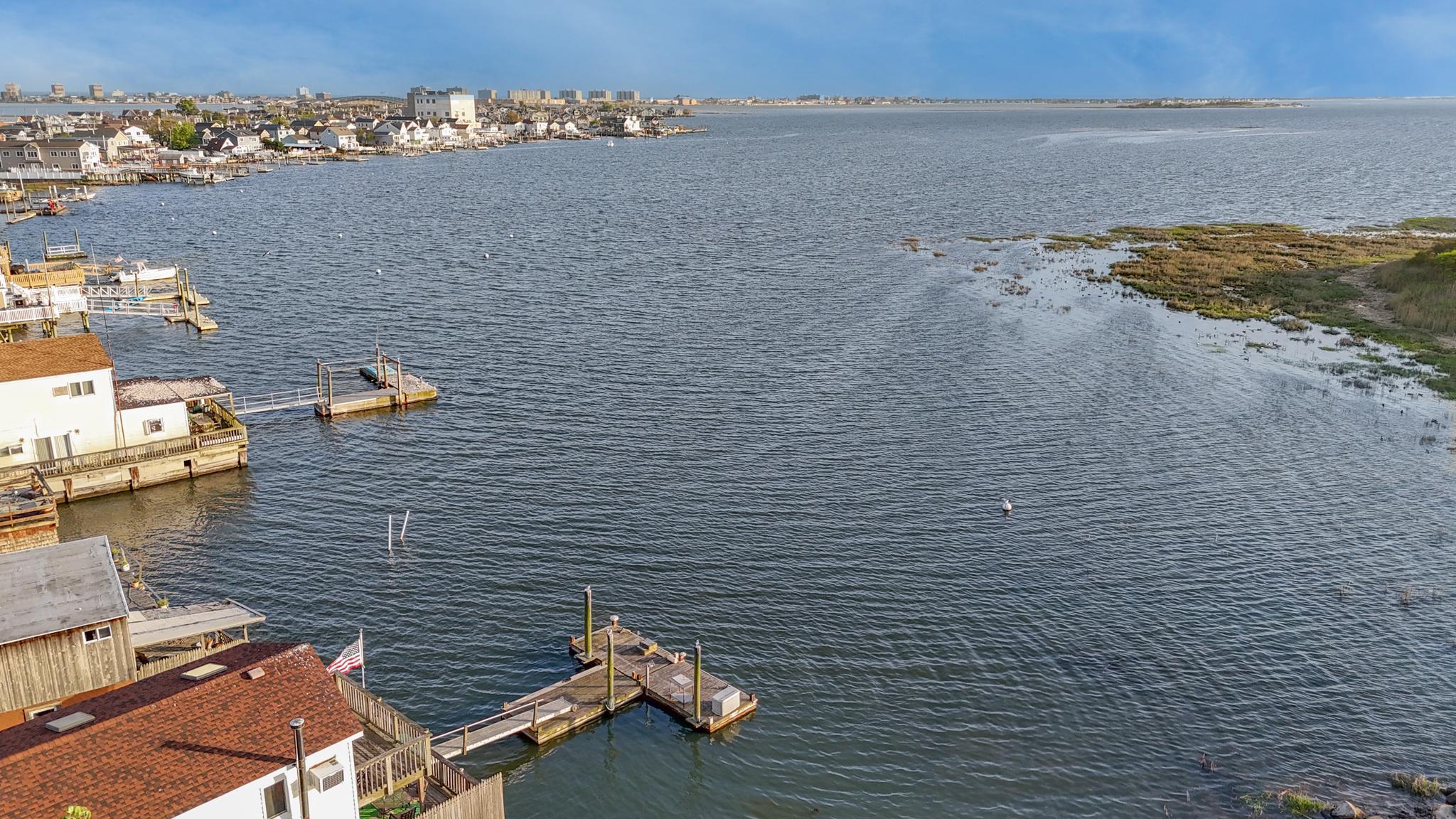 Single Family Cross Bay  Queens, NY 11693, MLS-856248-27