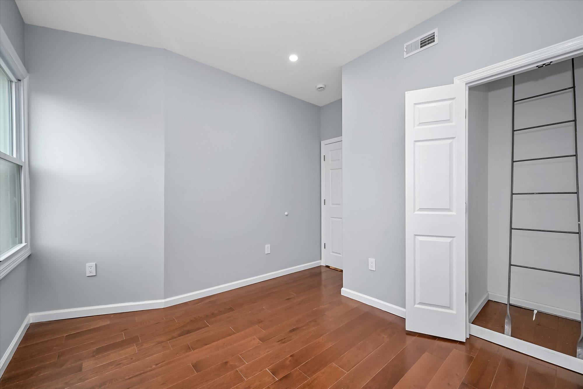 Single Family Crescent  Brooklyn, NY 11208, MLS-856256-16