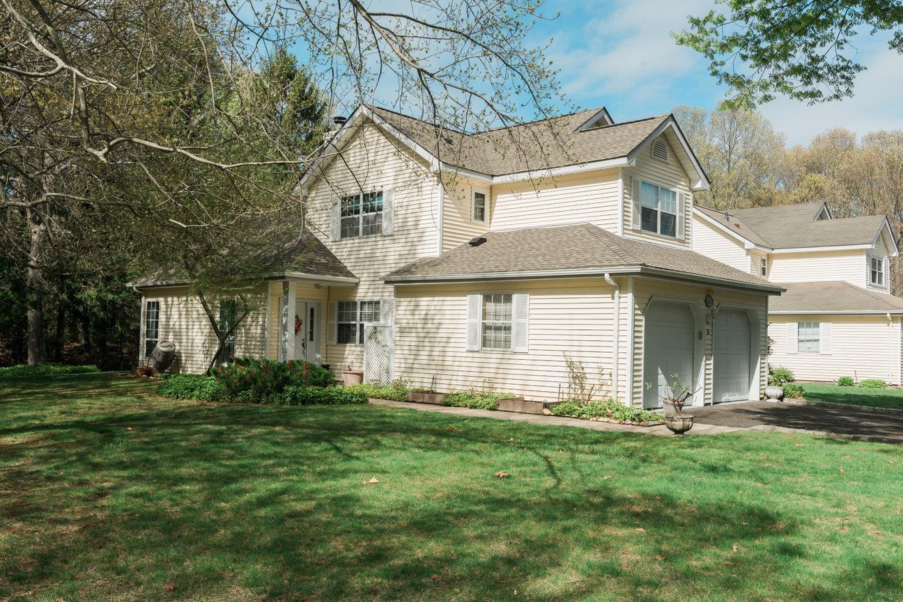 Single Family Cloister  Suffolk County, NY 11953, MLS-856258-42