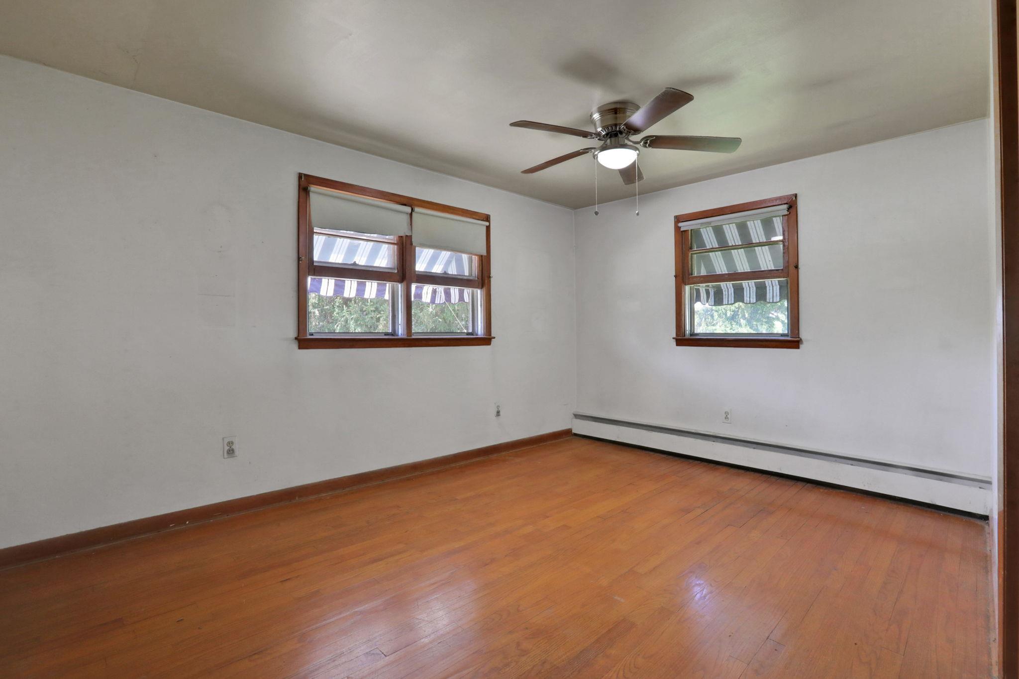 Single Family Harth  Orange County, NY 12553, MLS-856261-22
