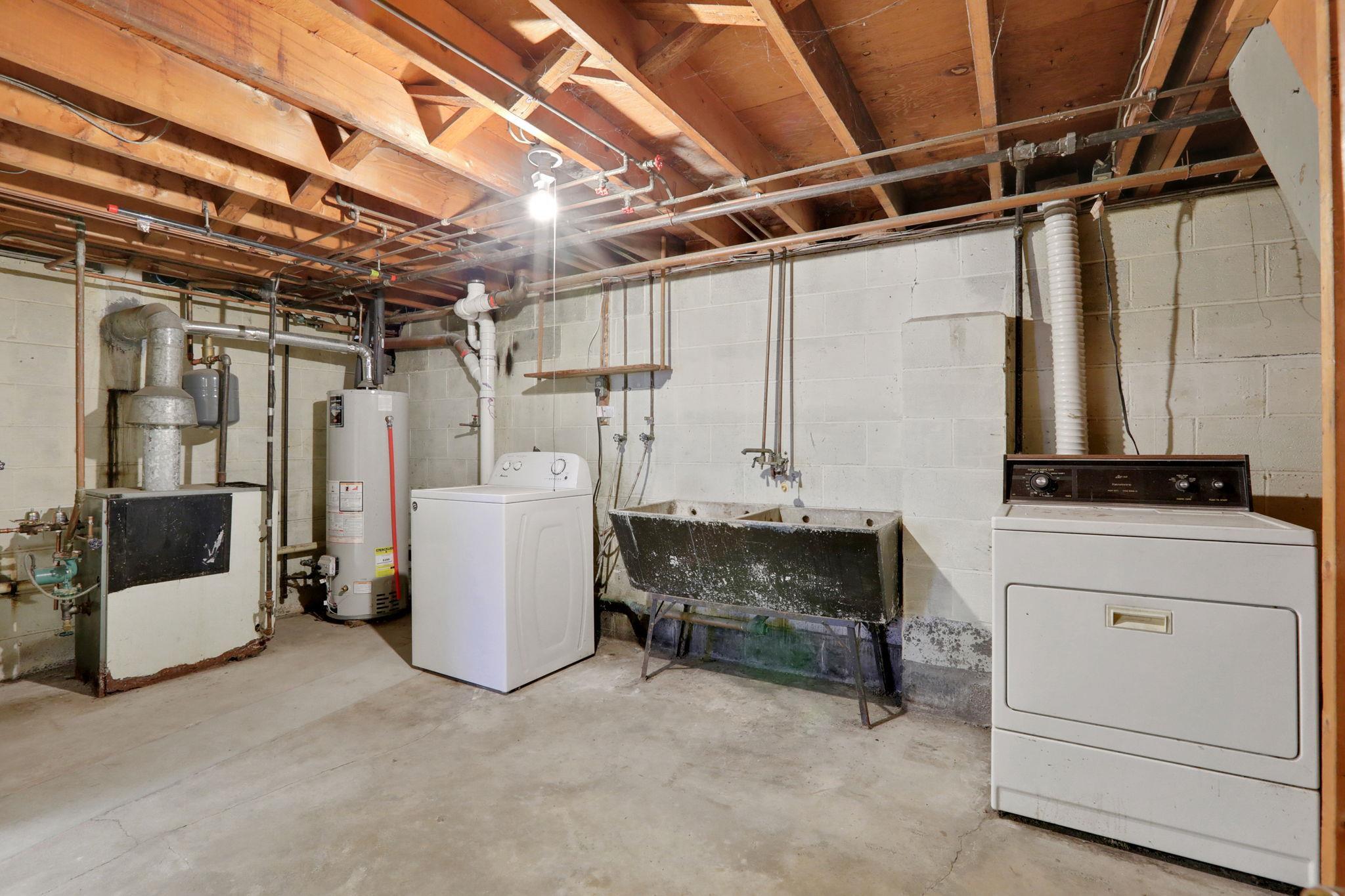 Single Family Harth  Orange County, NY 12553, MLS-856261-31