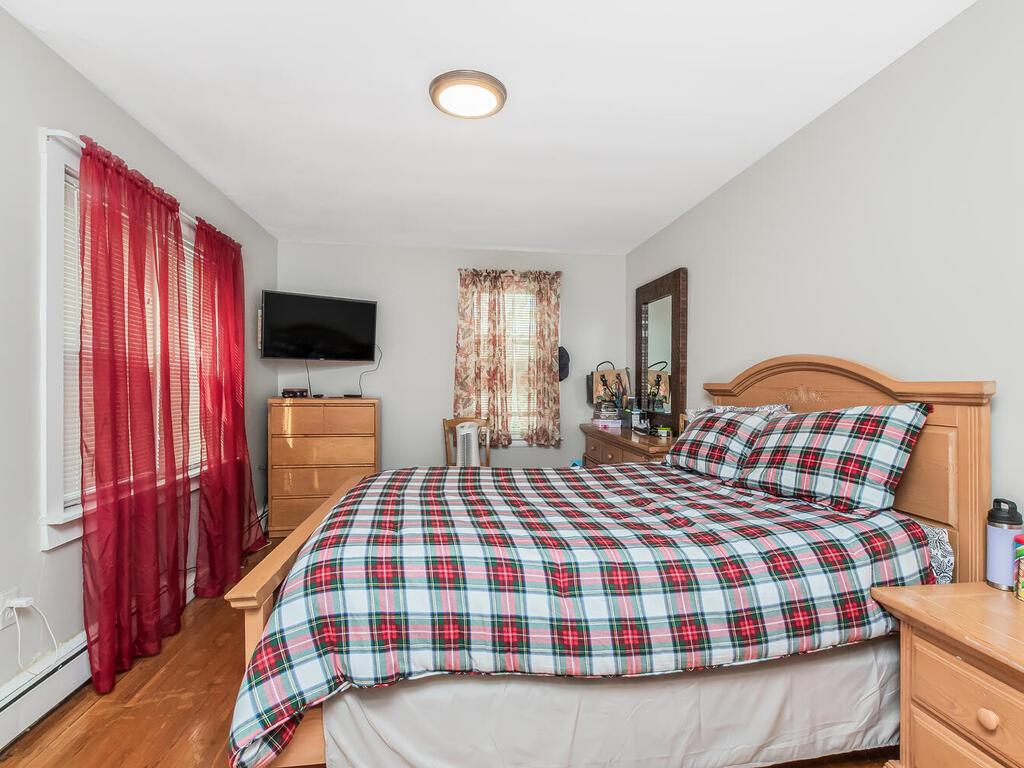 Single Family Mclean  Westchester County, NY 10705, MLS-856262-20