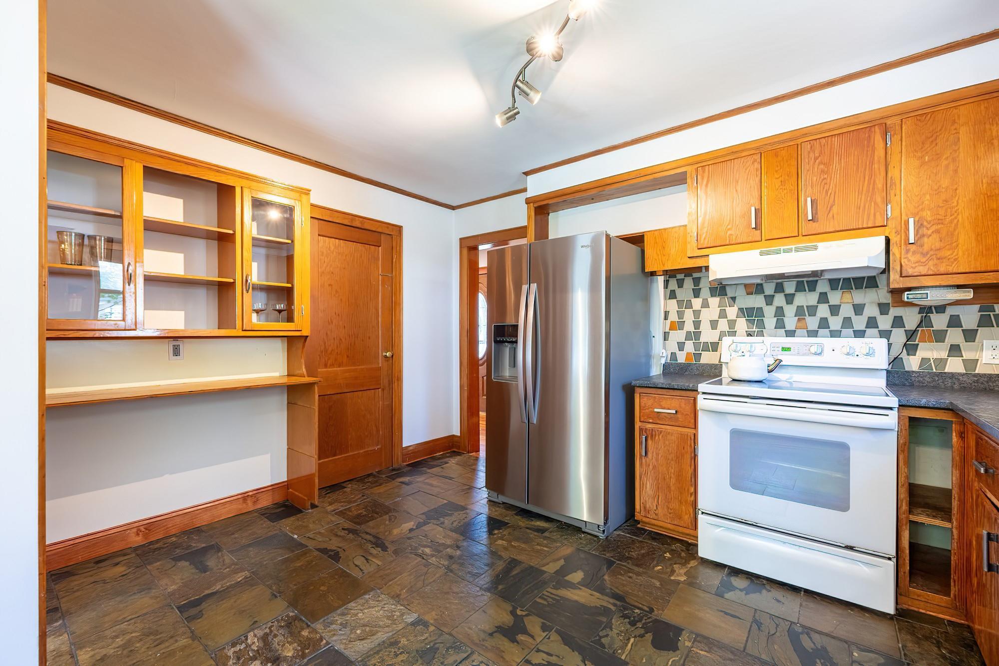 Single Family Lafayette  Westchester County, NY 10567, MLS-856264-10