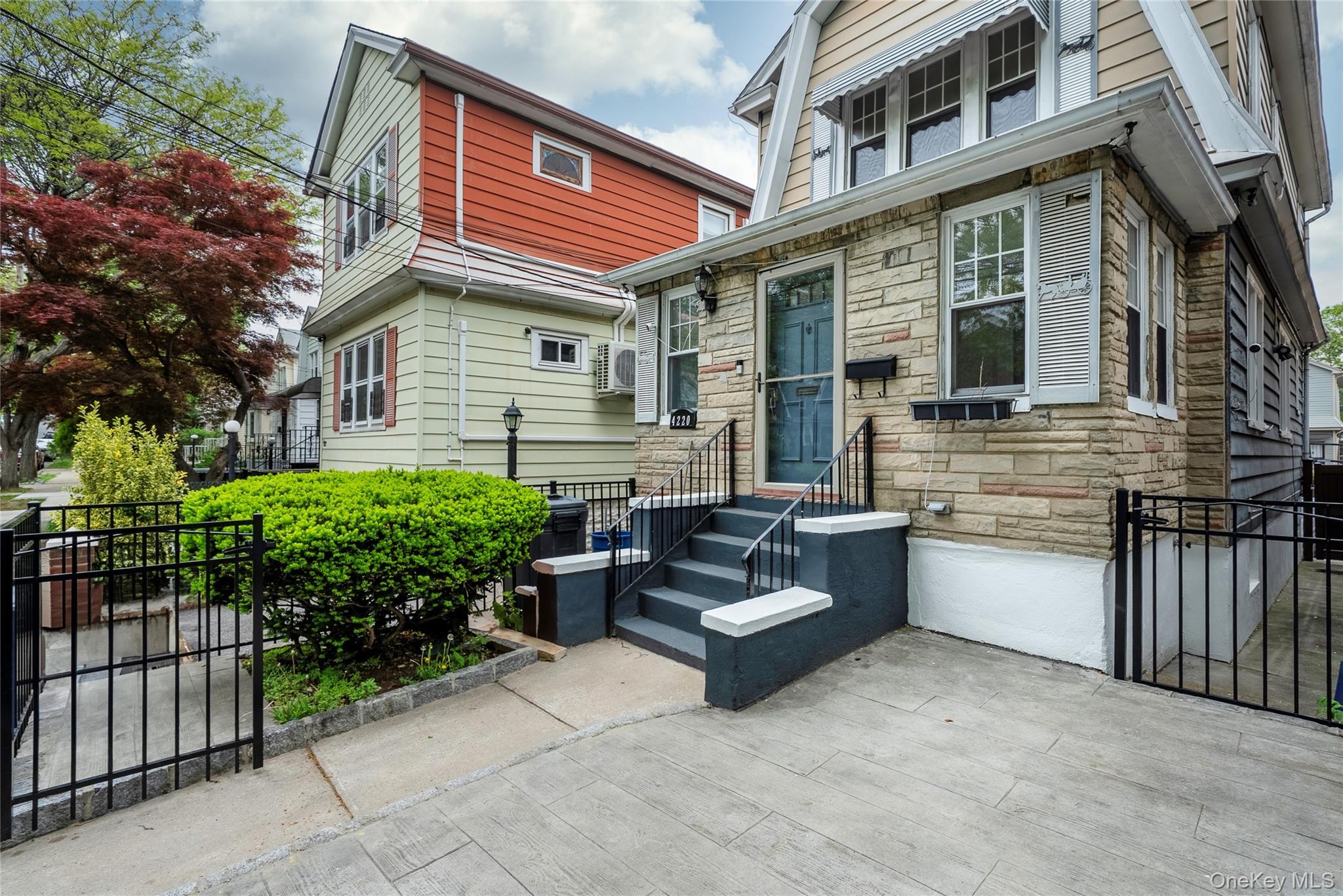 Single Family Wickham  Bronx, NY 10466, MLS-856265-2