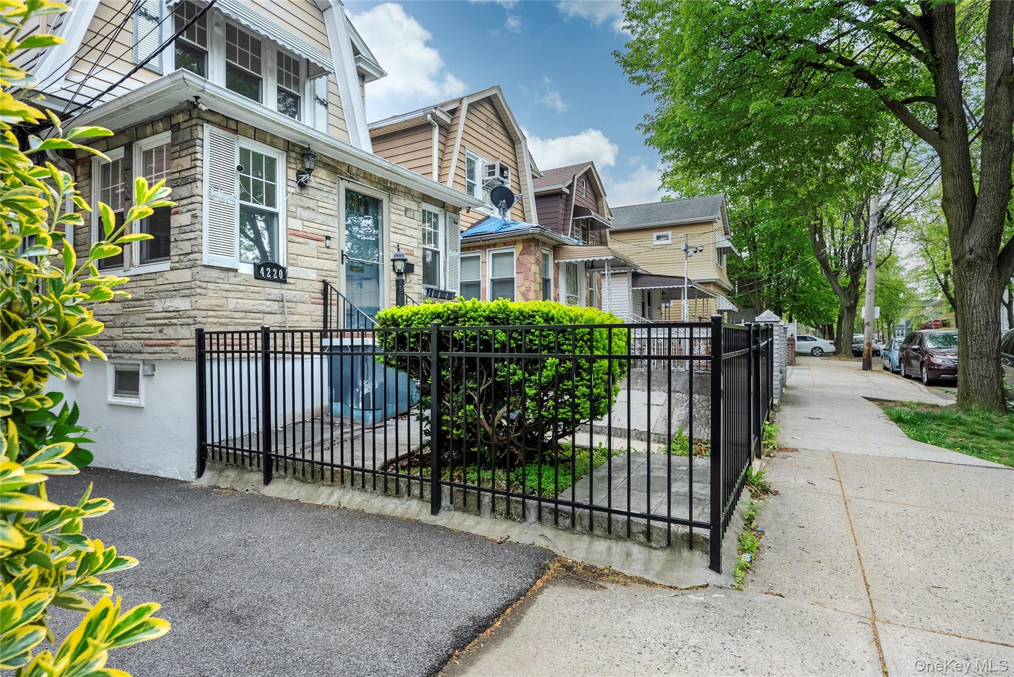 Single Family Wickham  Bronx, NY 10466, MLS-856265-4