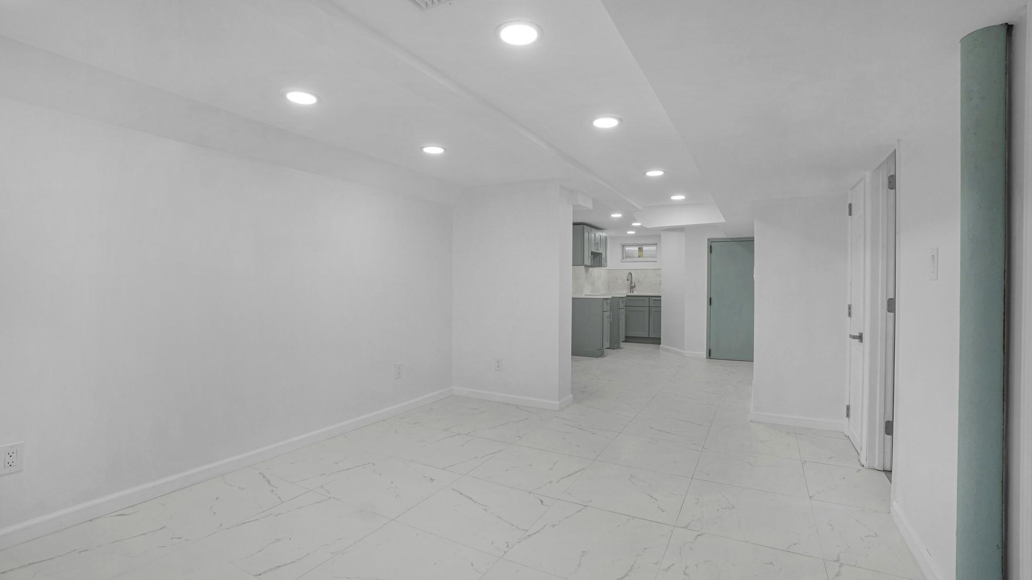 Single Family Dauntless  Nassau County, NY 11003, MLS-856272-30