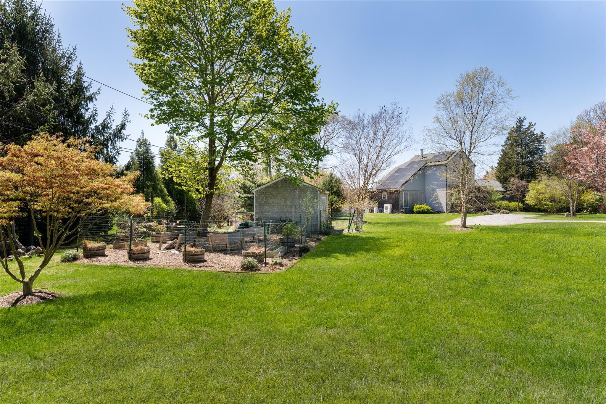 Single Family Gazon  Suffolk County, NY 11964, MLS-856276-41