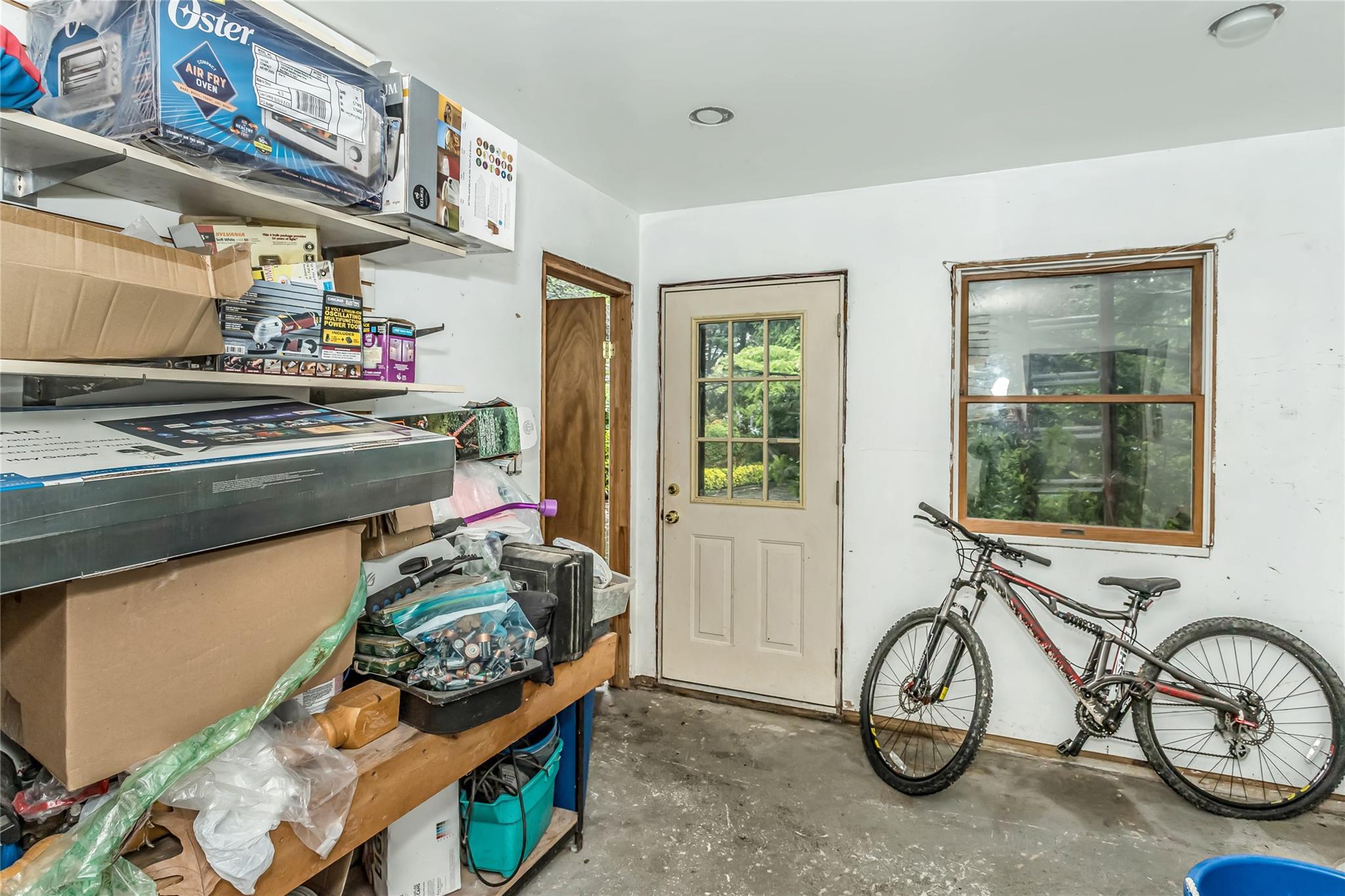 Single Family Madison  Nassau County, NY 11542, MLS-856282-25