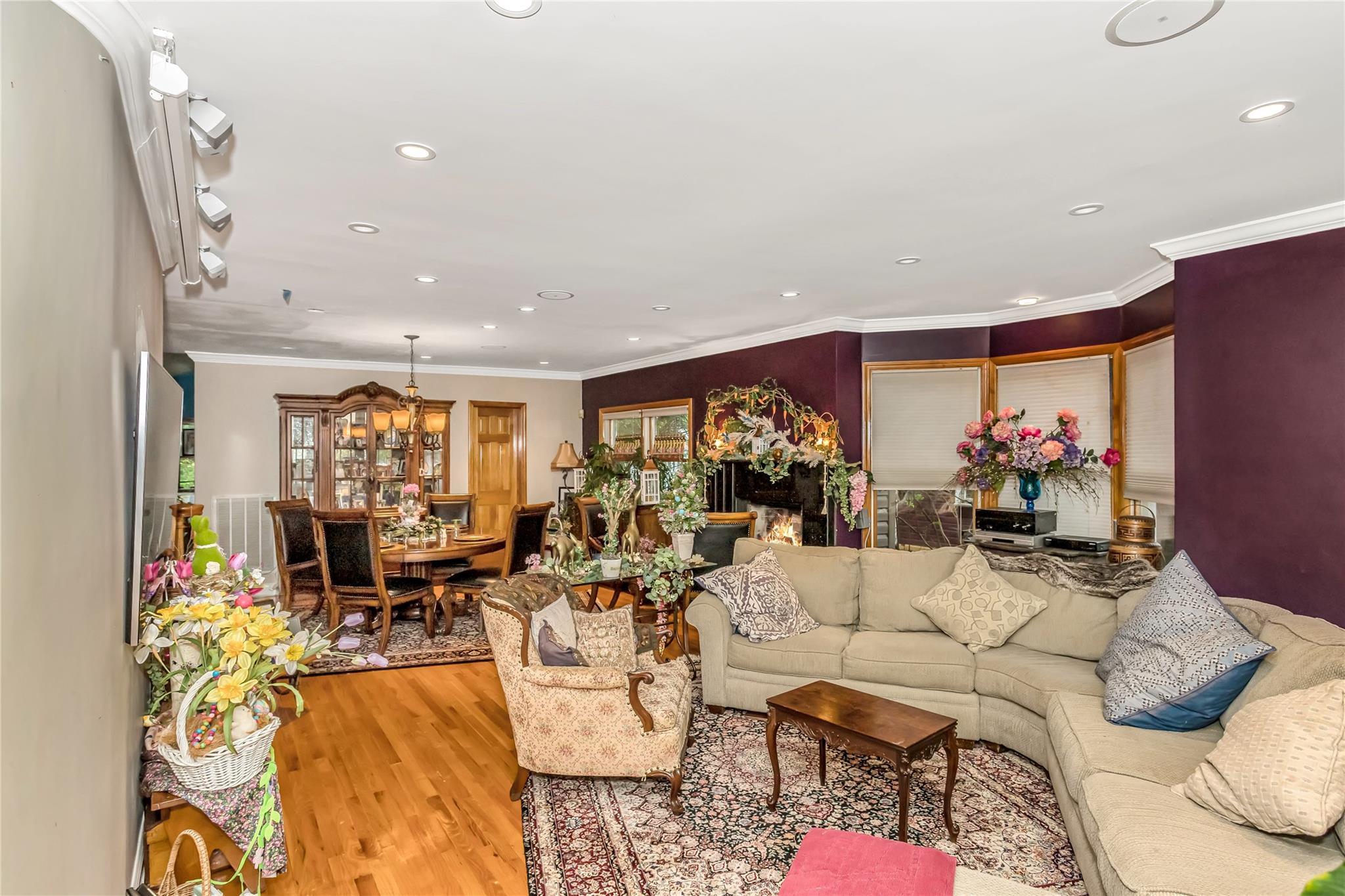 Single Family Madison  Nassau County, NY 11542, MLS-856282-3