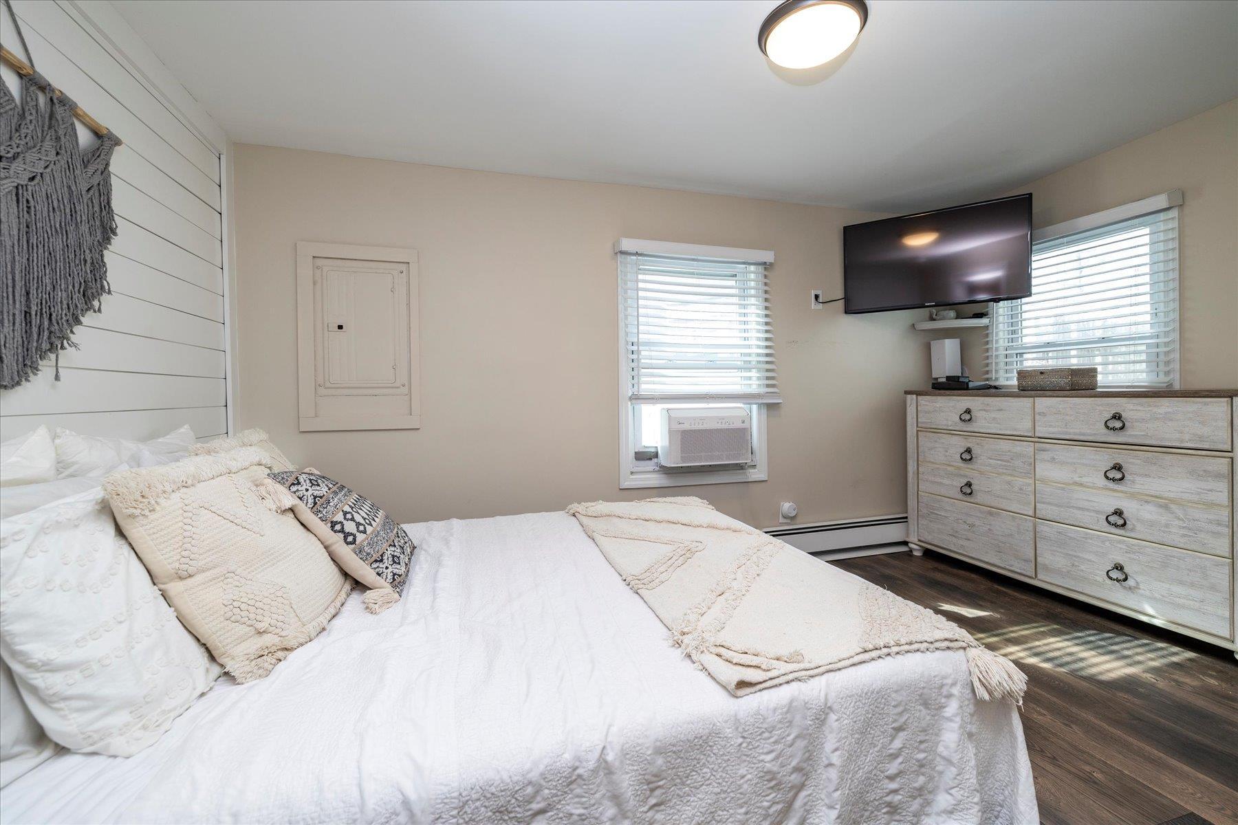 Single Family New York  Nassau County, NY 11561, MLS-856283-8