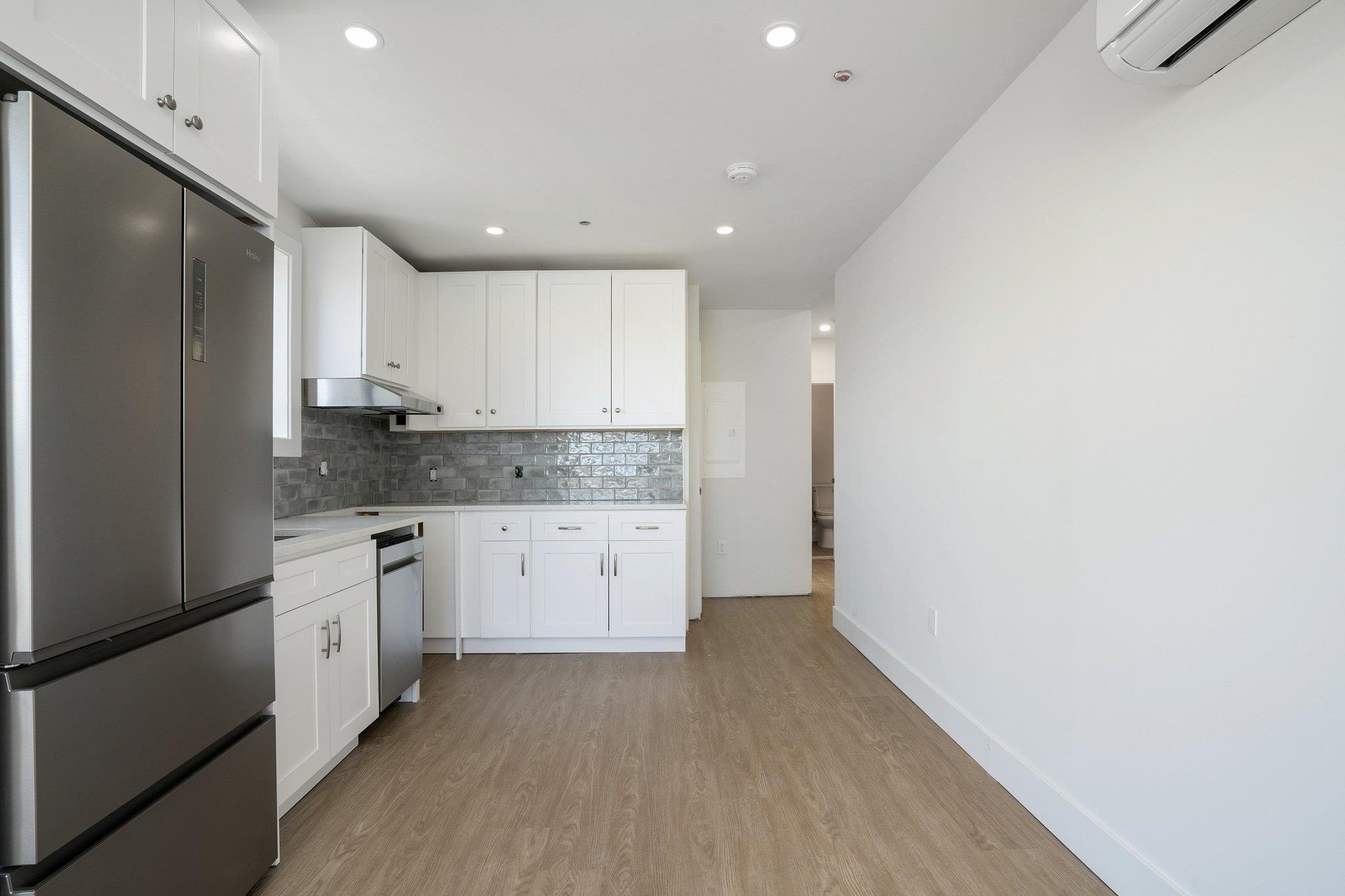 Single Family Bronxwood  Bronx, NY 10469, MLS-856292-11