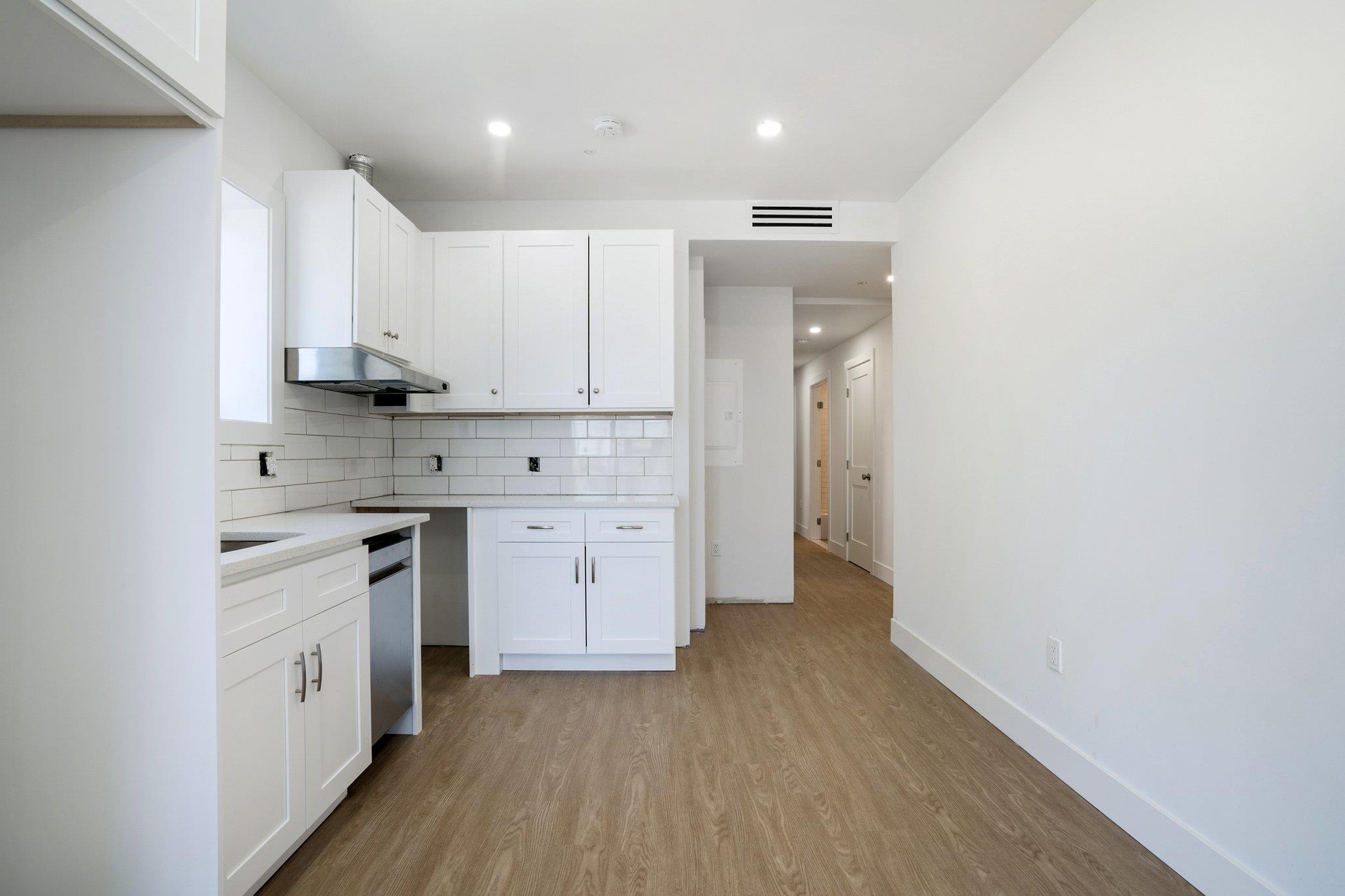 Single Family Bronxwood  Bronx, NY 10469, MLS-856292-13