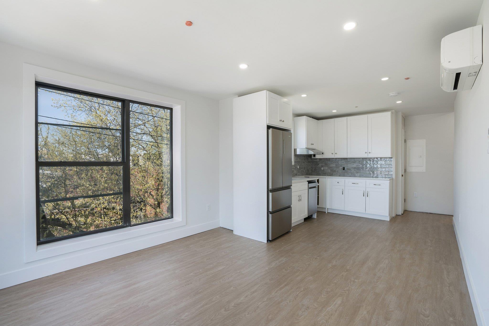 Single Family Bronxwood  Bronx, NY 10469, MLS-856292-14