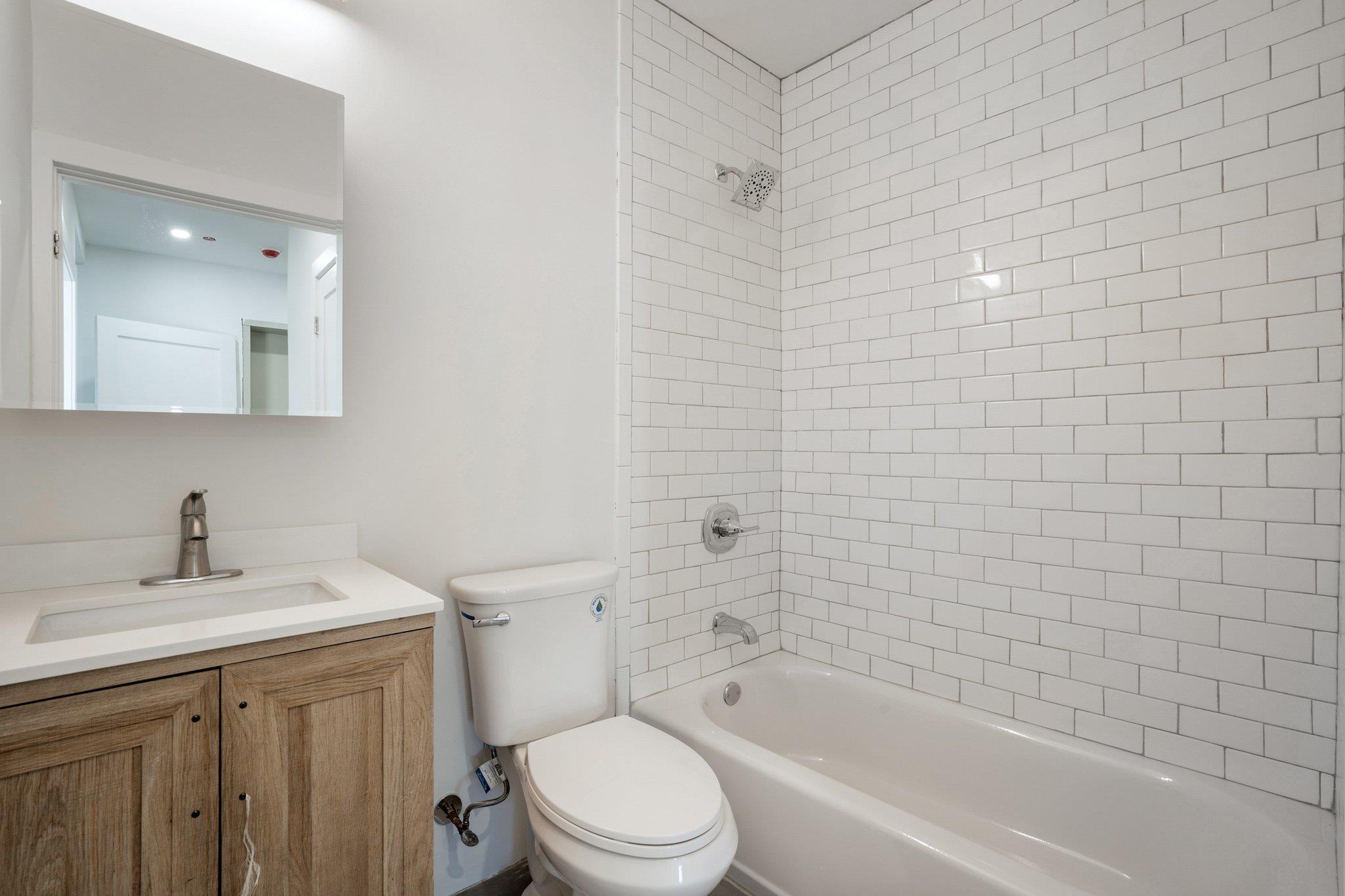 Single Family Bronxwood  Bronx, NY 10469, MLS-856292-24