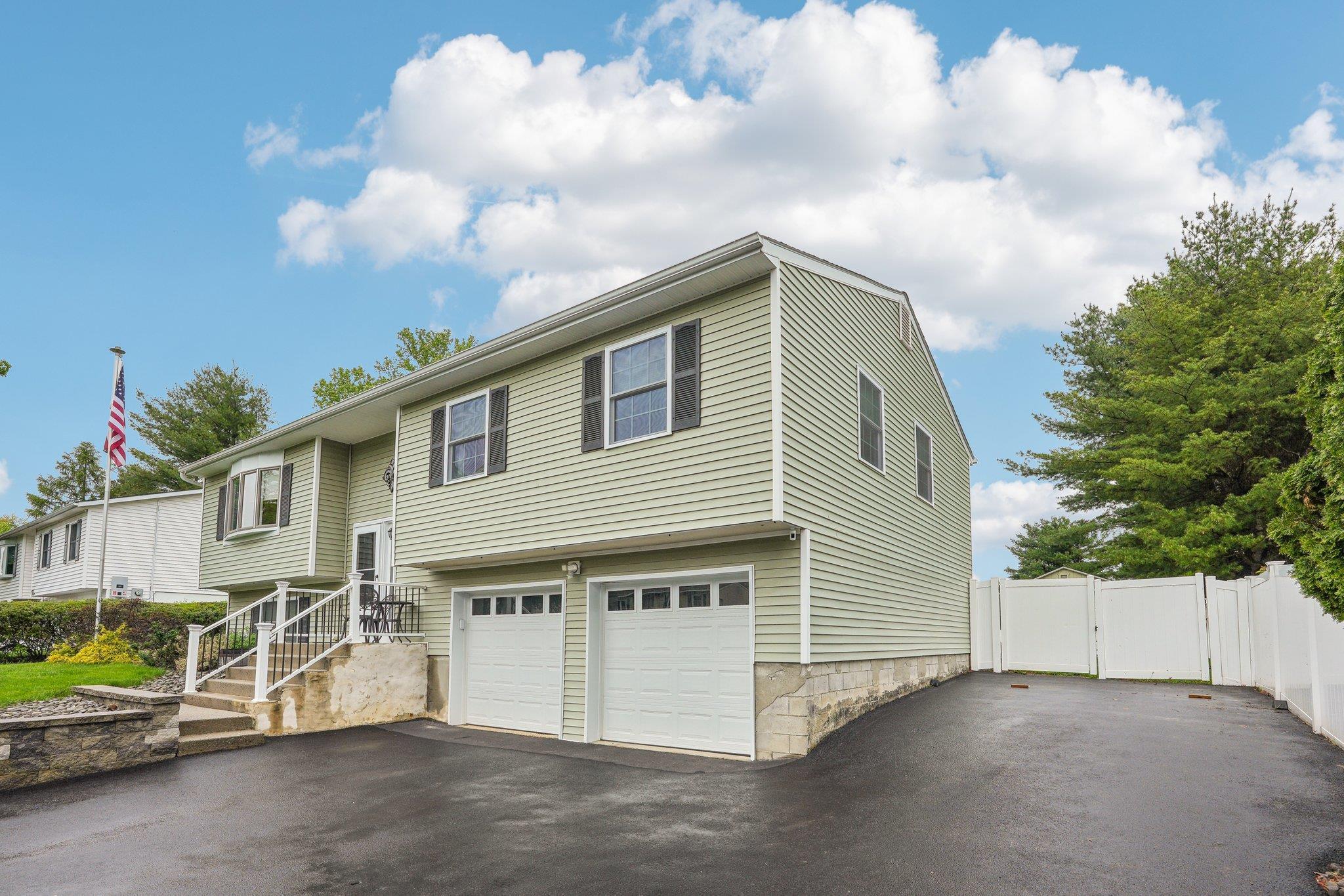 Single Family Butter Hill  Orange County, NY 12553, MLS-856294-2