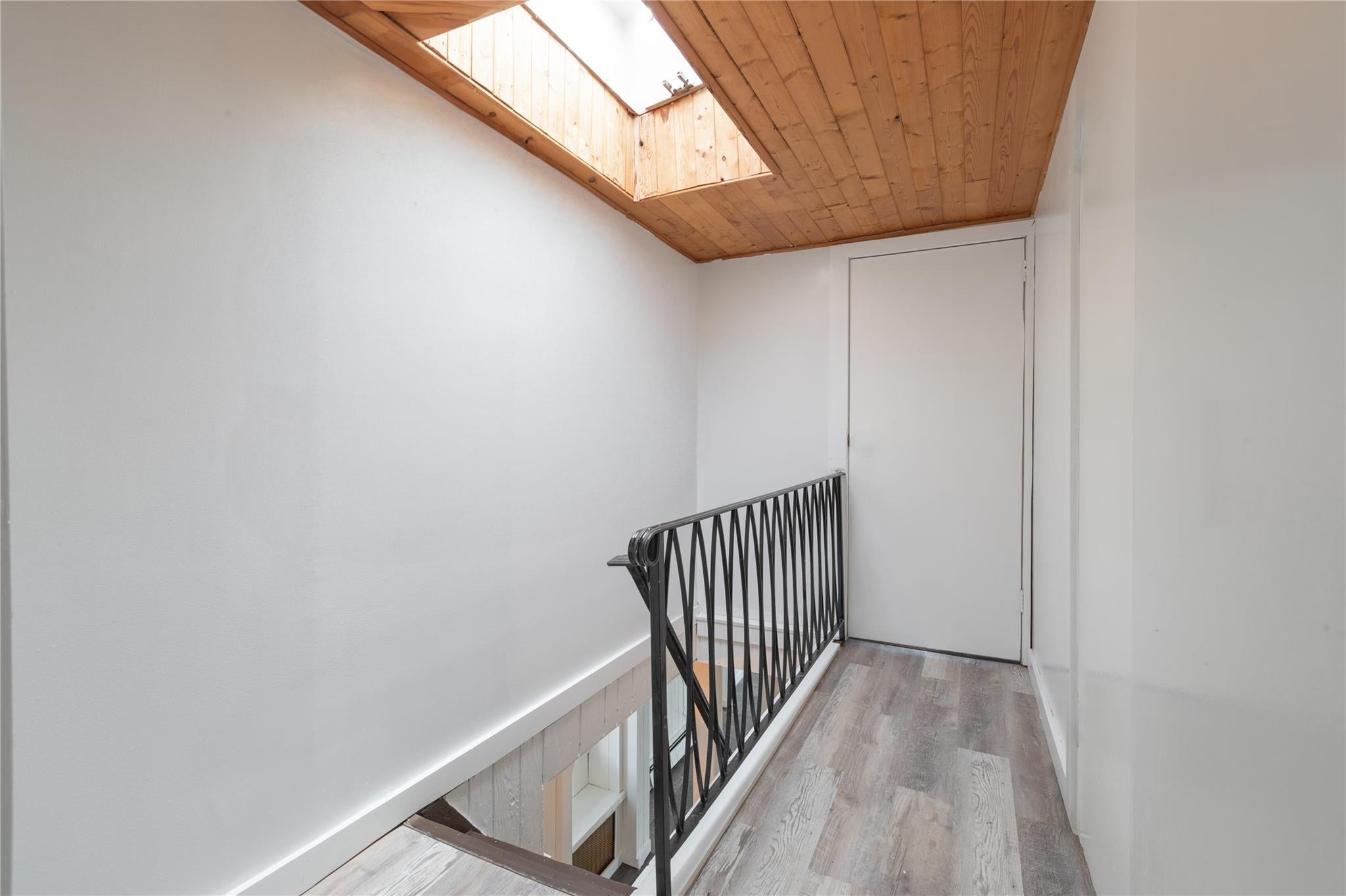 Single Family Cross Bay  Queens, NY 11693, MLS-856310-14