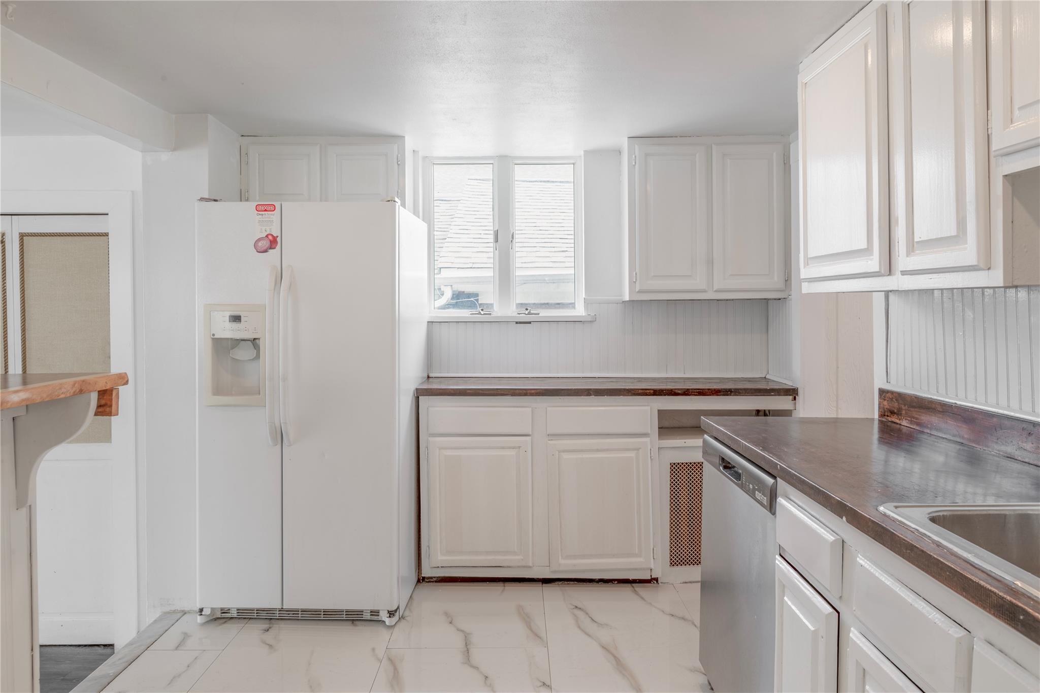 Single Family Cross Bay  Queens, NY 11693, MLS-856310-9