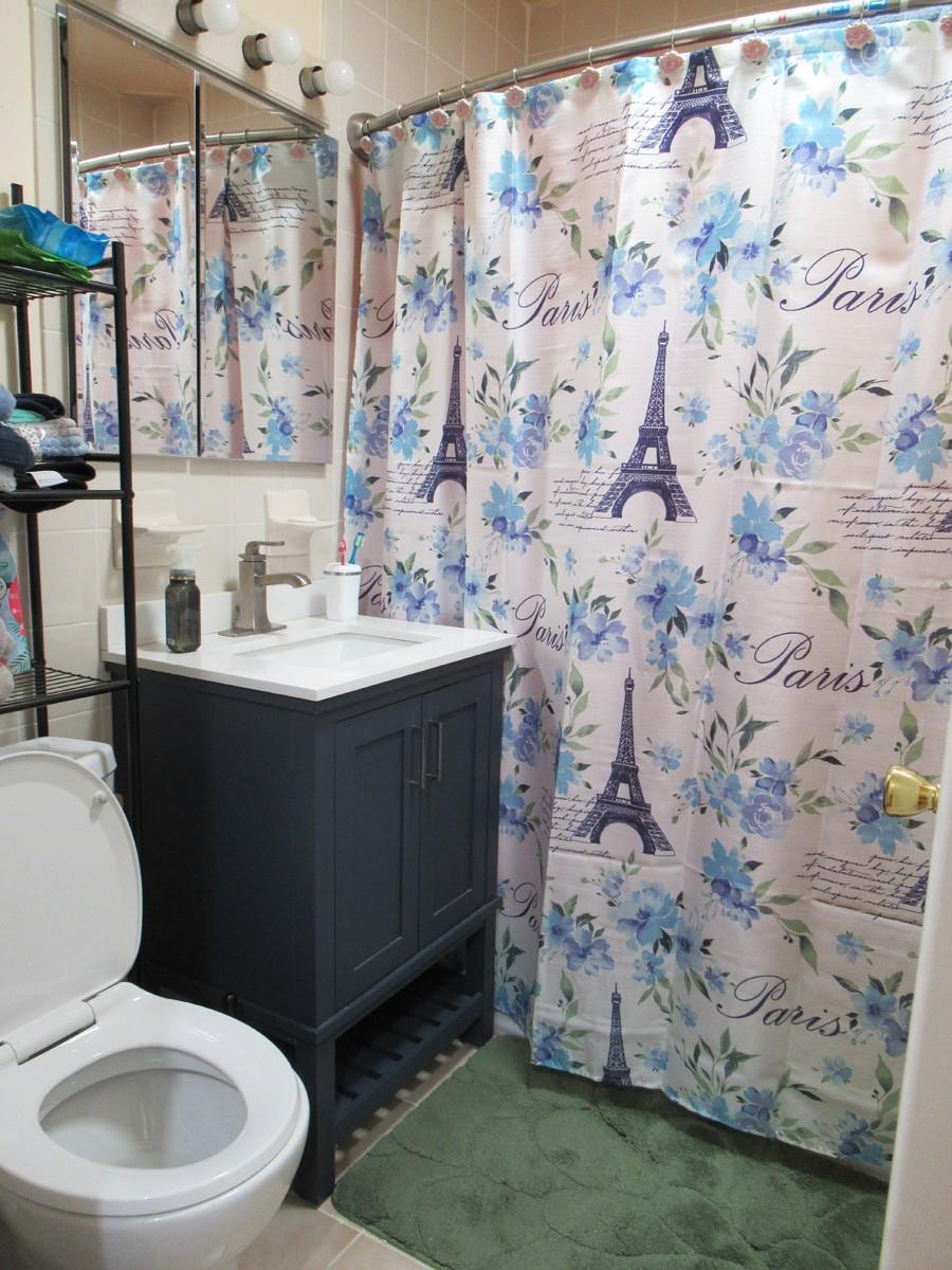 Single Family Hone  Bronx, NY 10469, MLS-856311-11