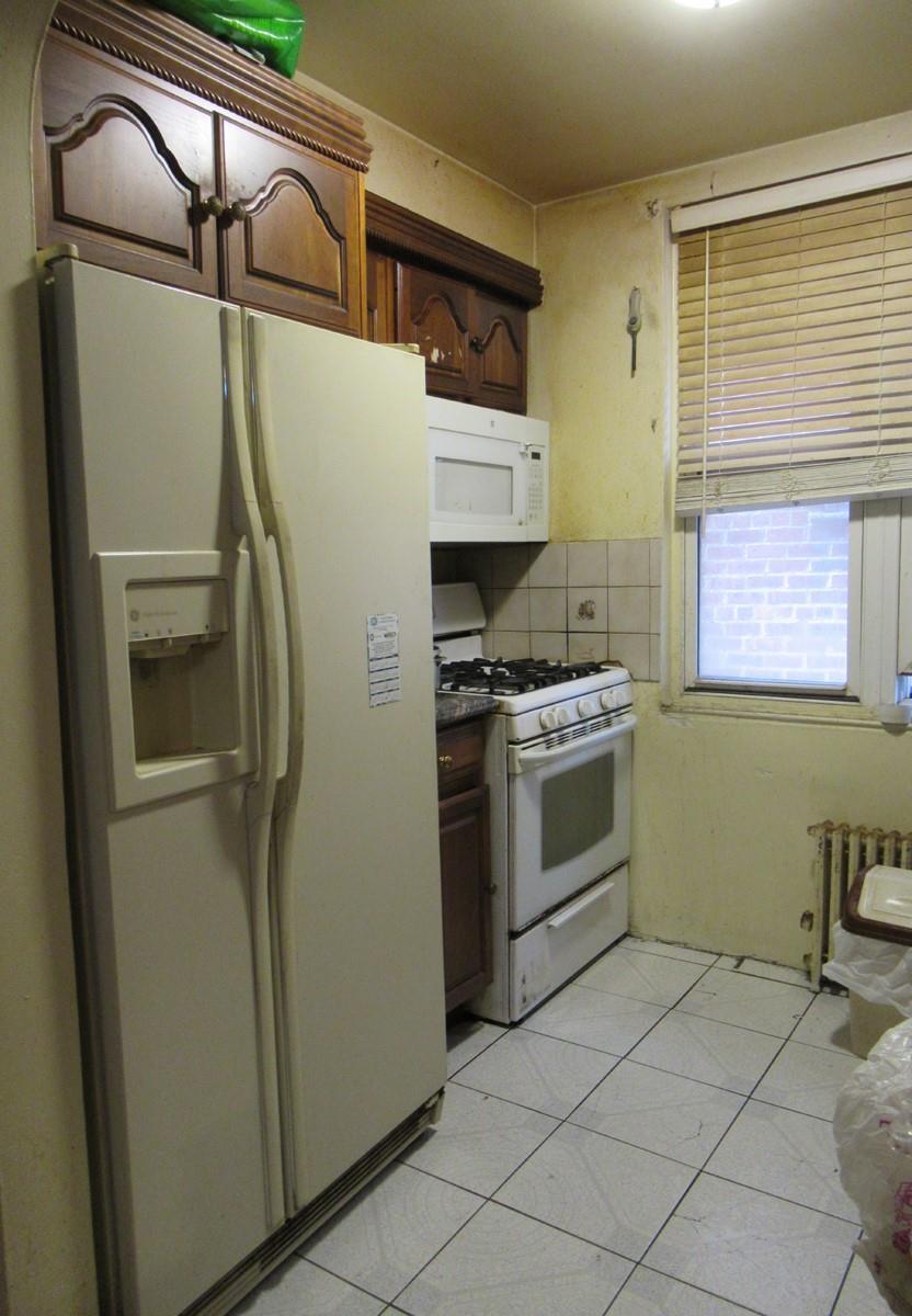 Single Family Hone  Bronx, NY 10469, MLS-856311-12