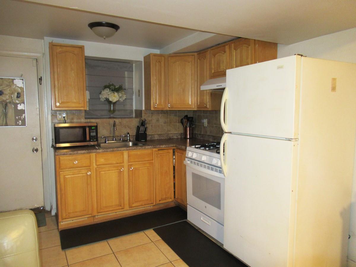 Single Family Hone  Bronx, NY 10469, MLS-856311-15