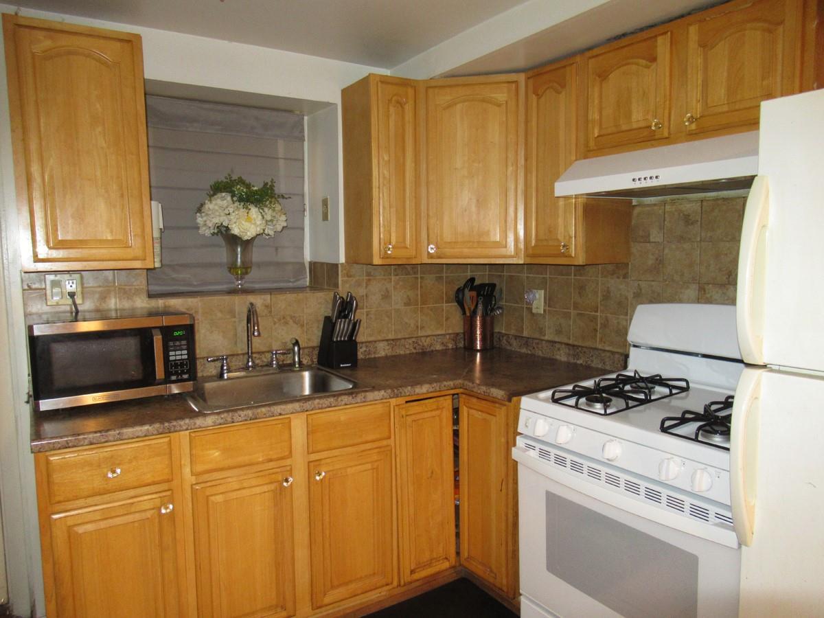 Single Family Hone  Bronx, NY 10469, MLS-856311-16