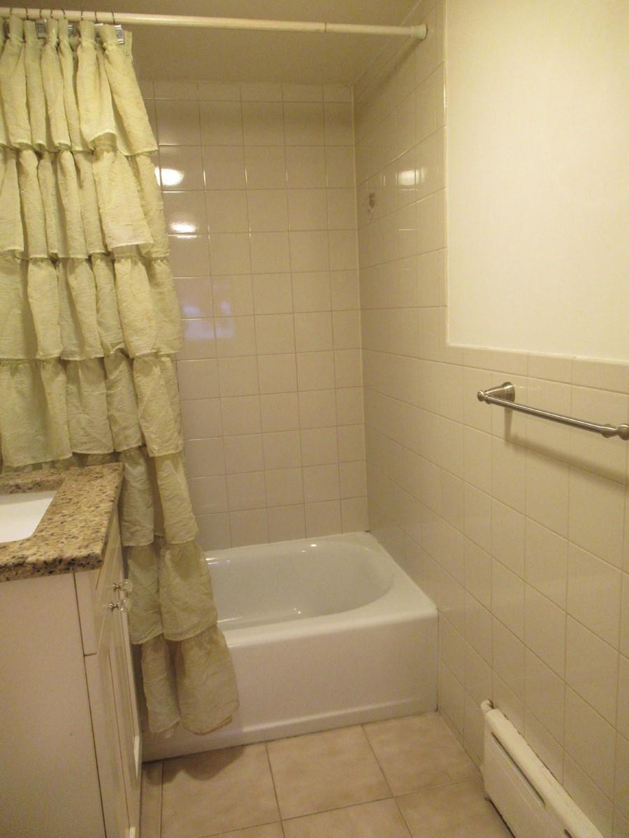 Single Family Hone  Bronx, NY 10469, MLS-856311-18