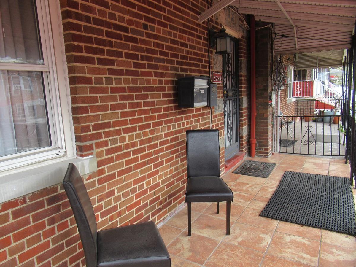 Single Family Hone  Bronx, NY 10469, MLS-856311-3