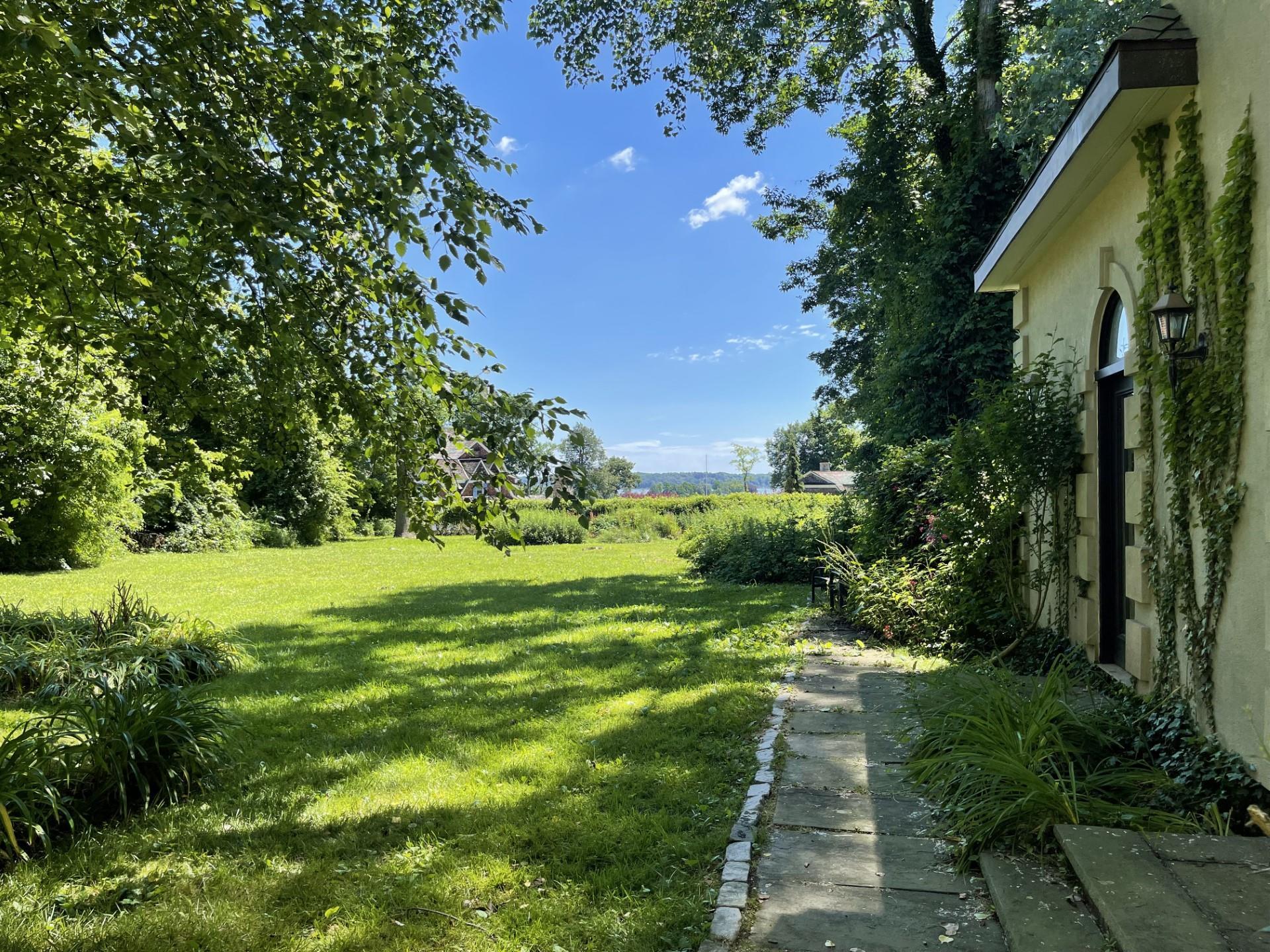 Single Family Centre Island  Nassau County, NY 11771, MLS-856320-39