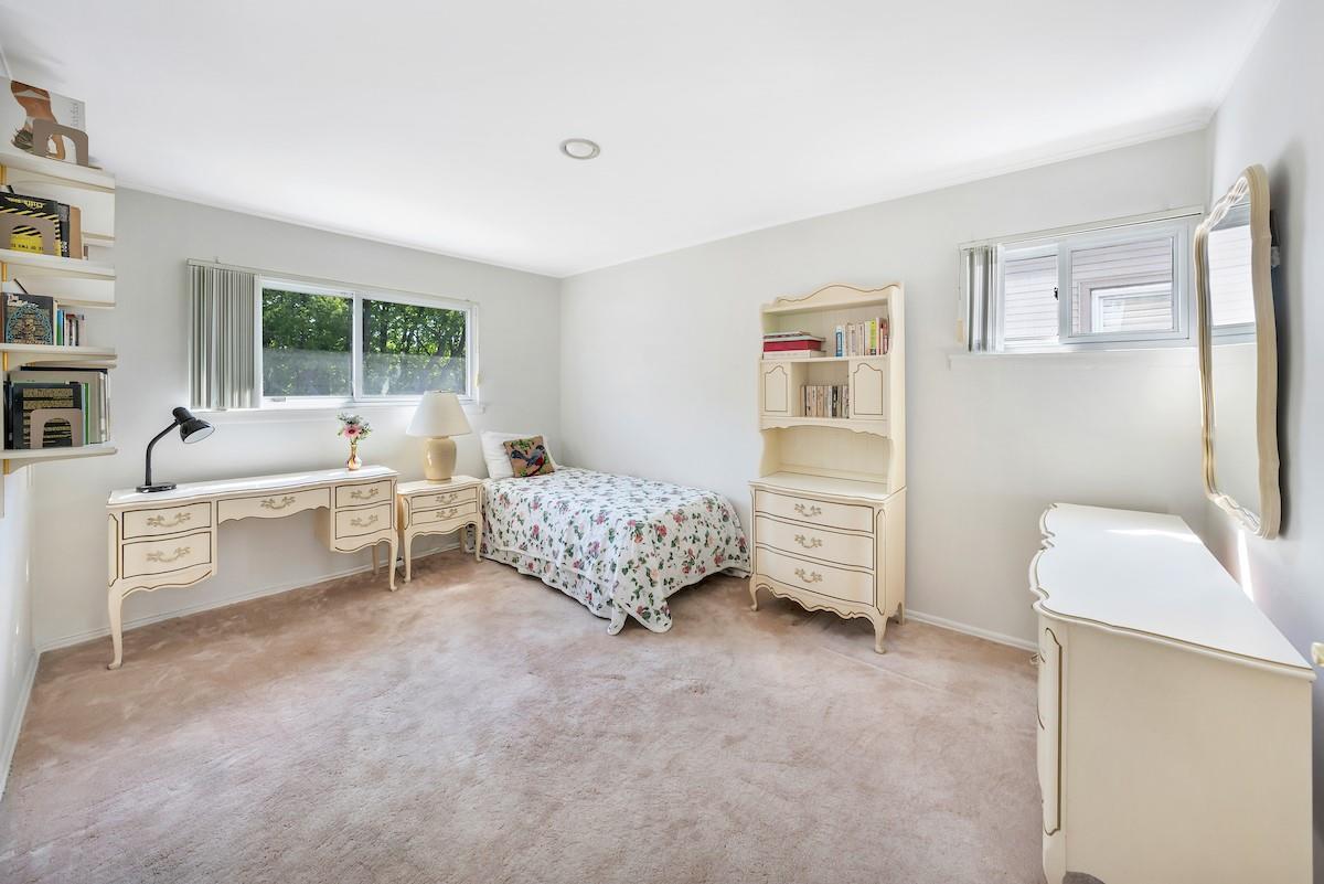 Single Family 202nd  Queens, NY 11360, MLS-856323-6