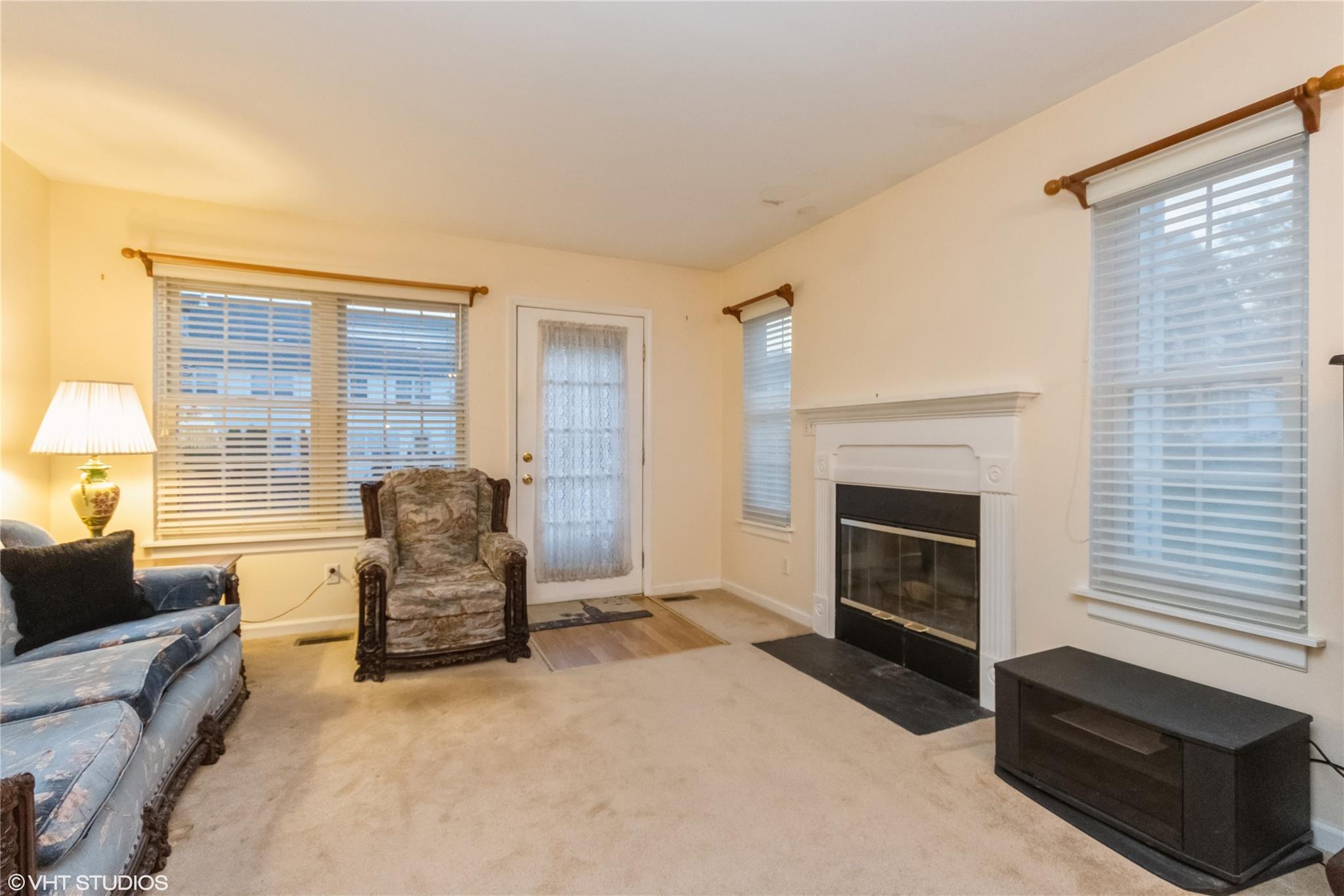 Single Family Mohawk  Dutchess County, NY 12564, MLS-856326-10