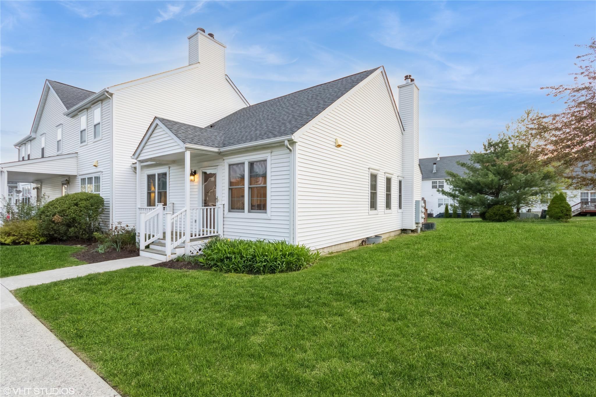Single Family Mohawk  Dutchess County, NY 12564, MLS-856326-2