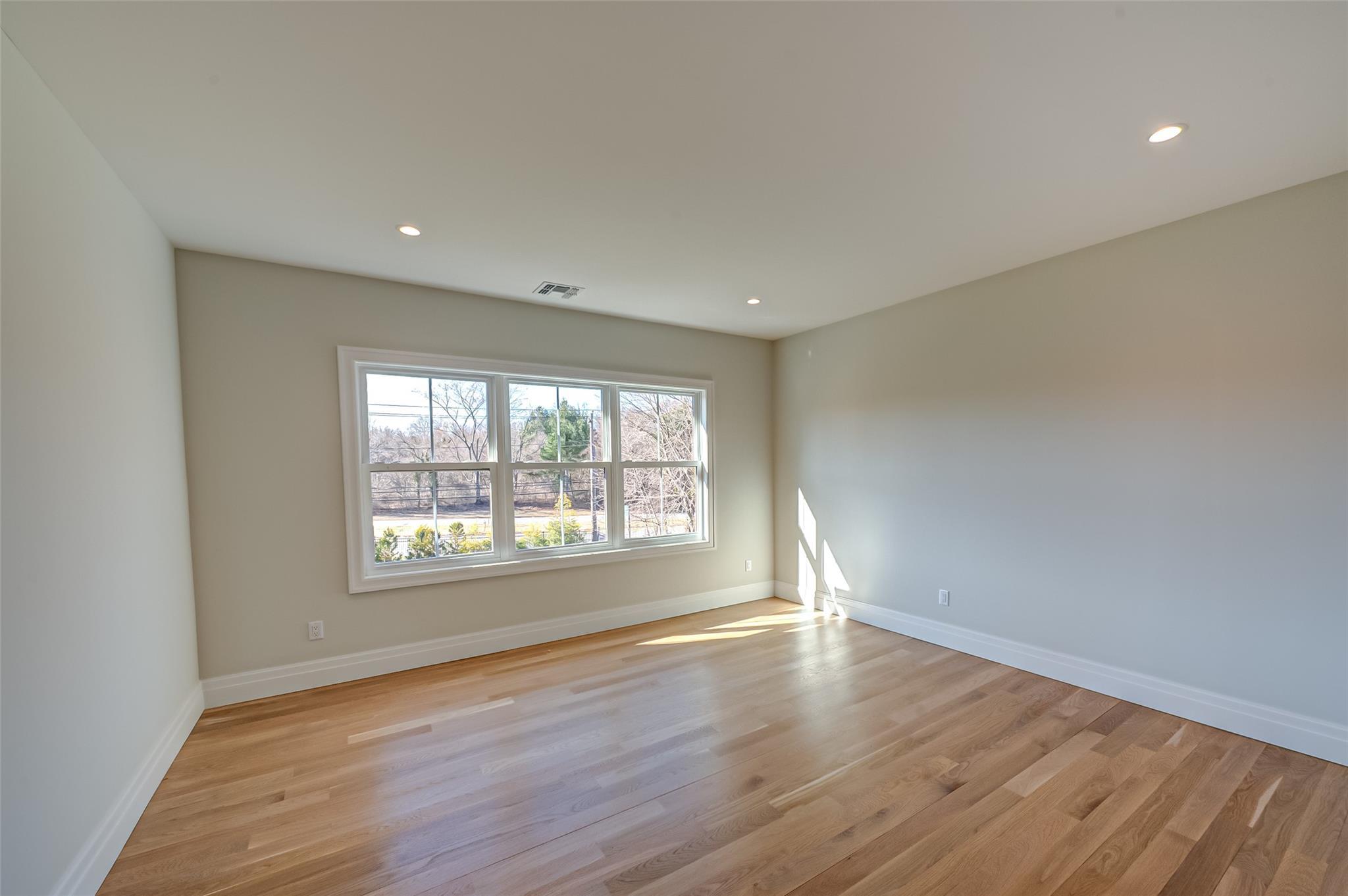 Single Family Cedar Swamp  Nassau County, NY 11753, MLS-856337-35