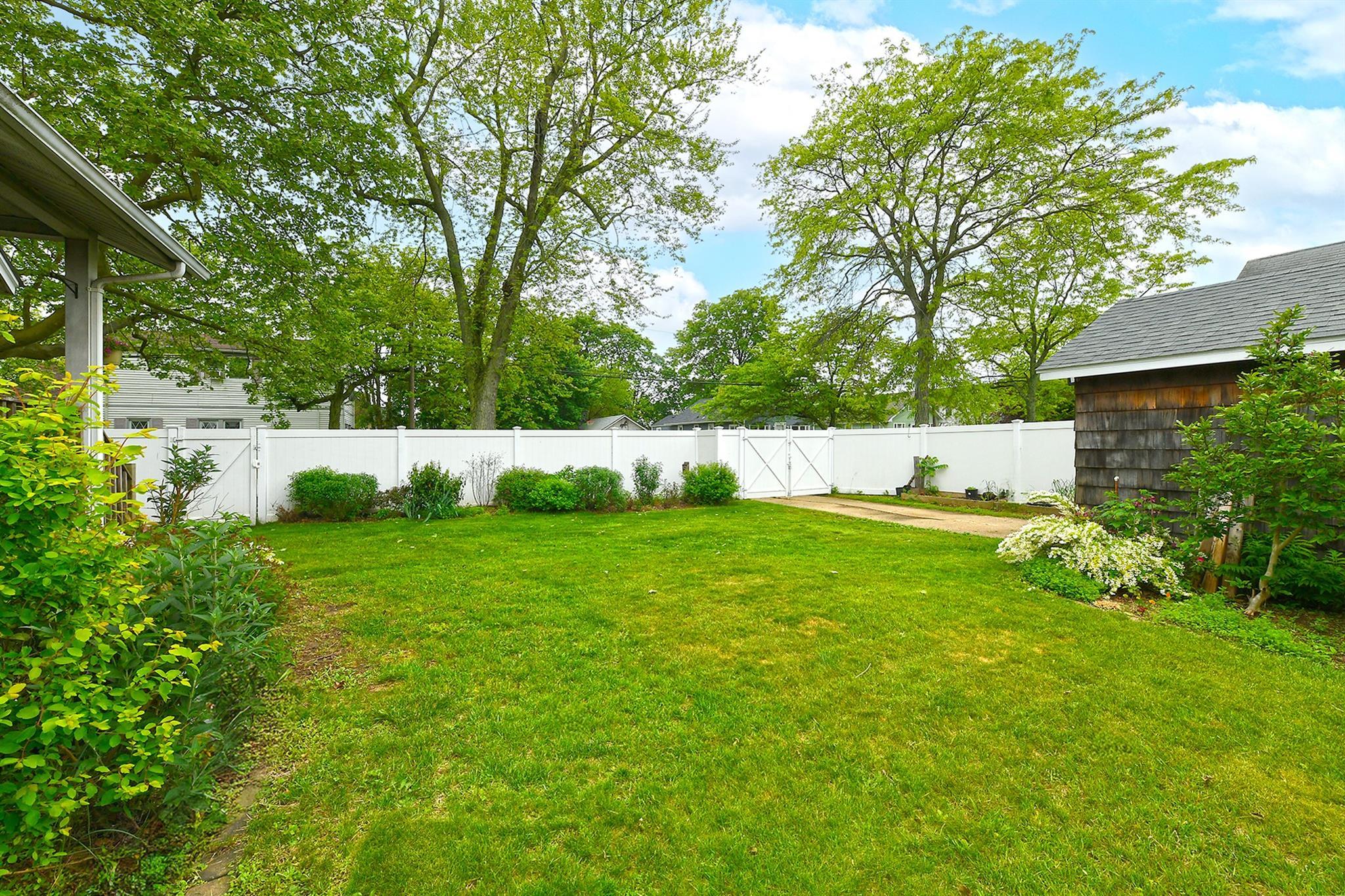 Single Family Newbridge  Nassau County, NY 11710, MLS-856343-22