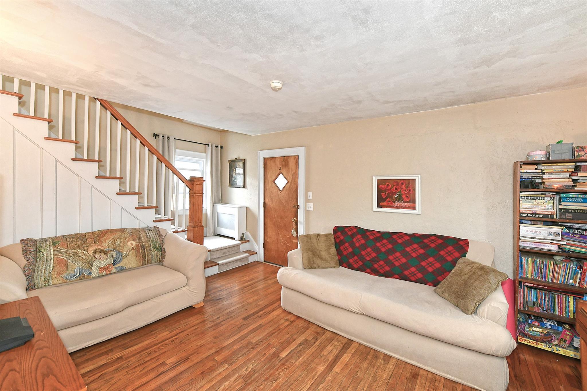 Single Family Newbridge  Nassau County, NY 11710, MLS-856343-7