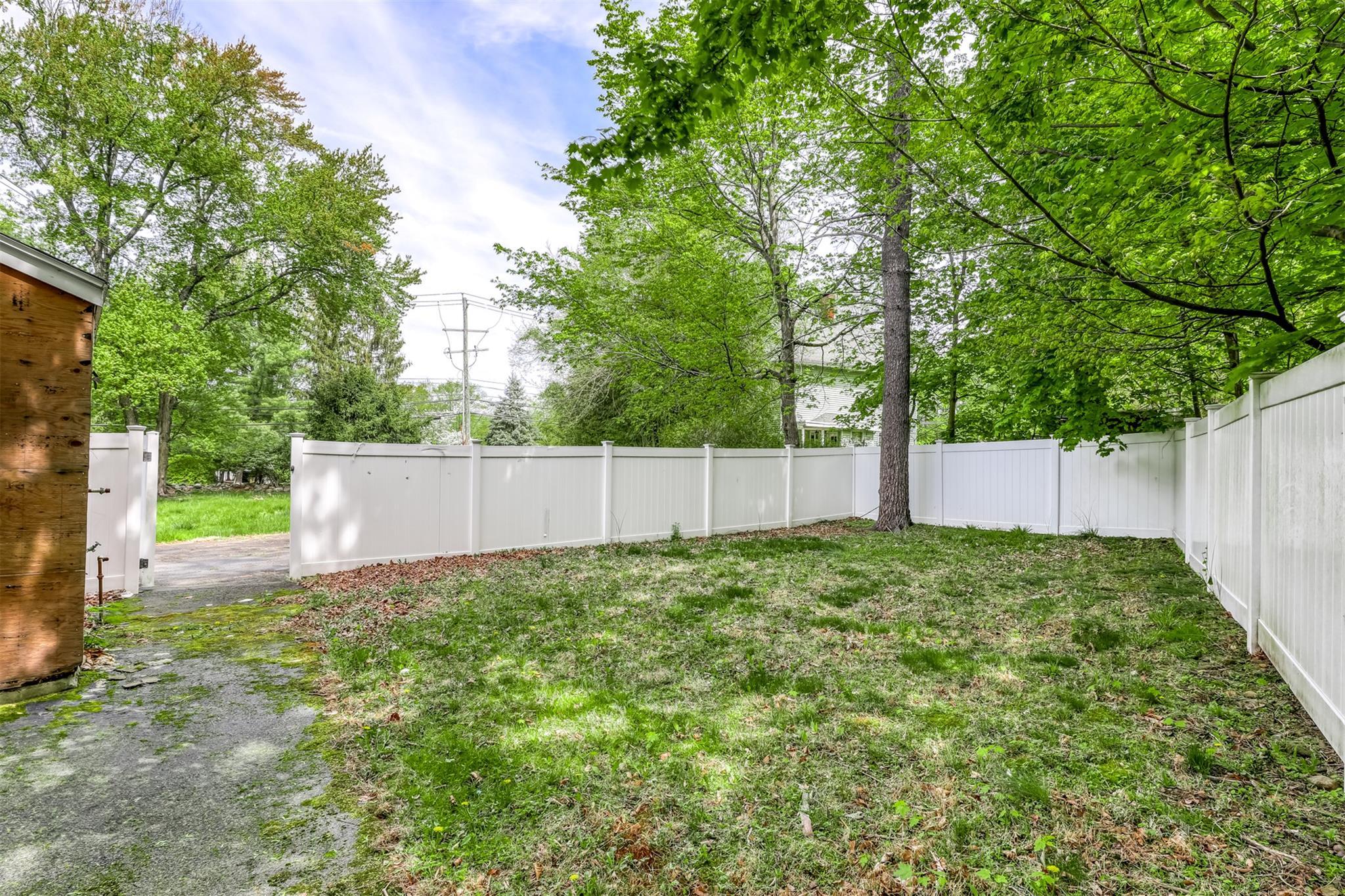 Single Family Viola  Rockland County, NY 10901, MLS-856347-7